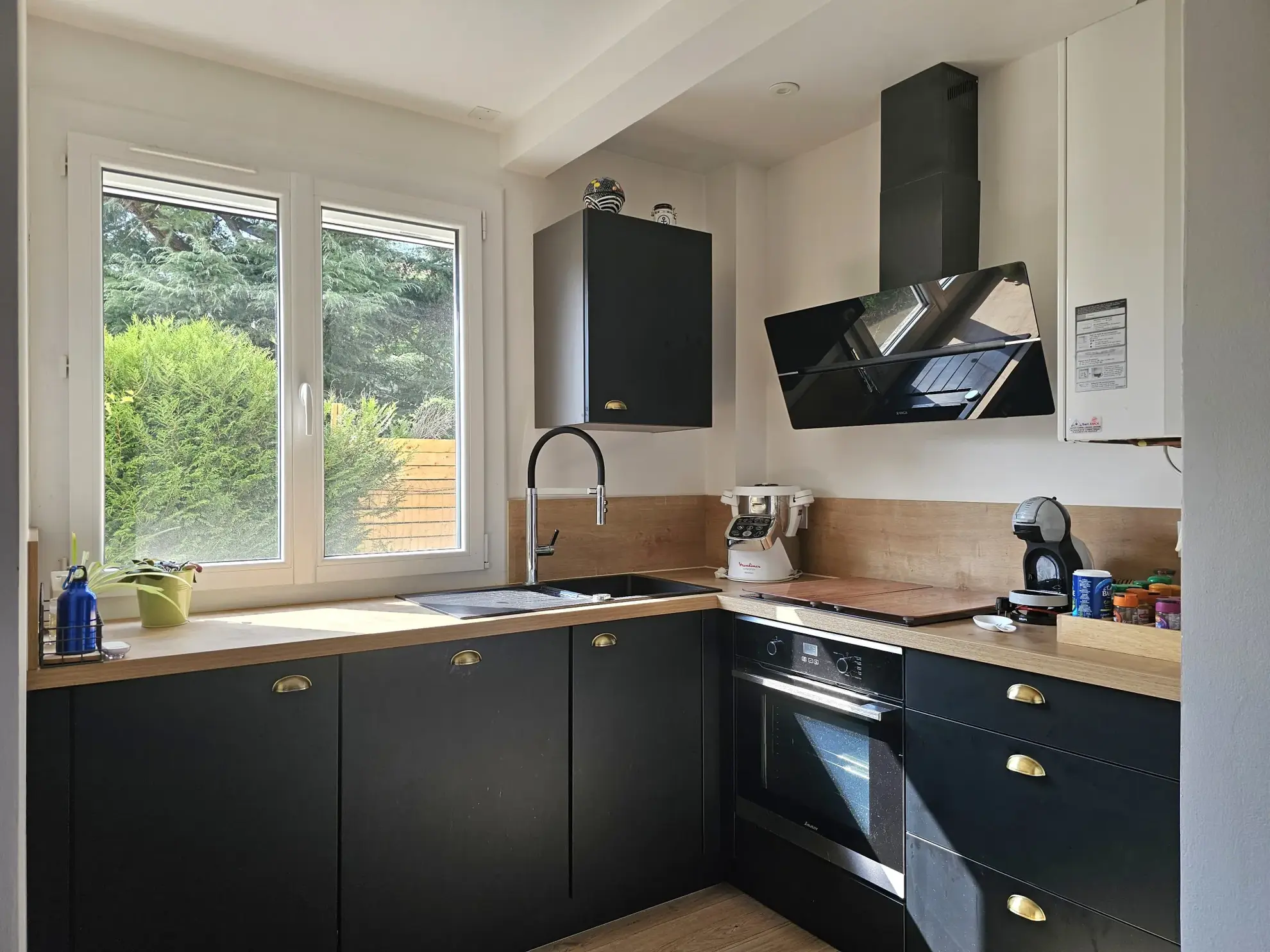 Appartement 4 pièces rénové à Clermont-Ferrand Montjuzet avec parking