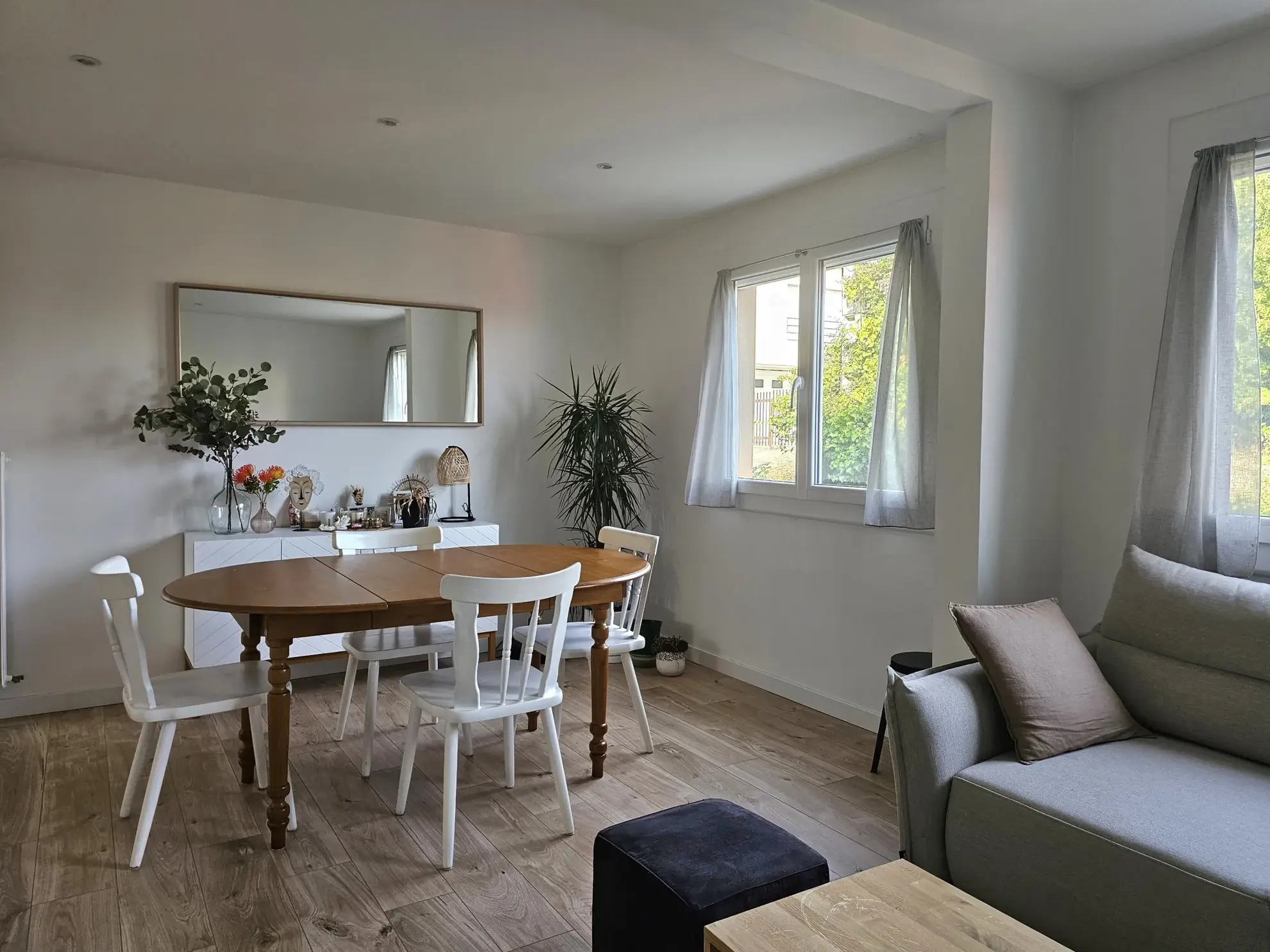 Appartement lumineux de 78m2 avec cave et stationnement à Clermont-Ferrand Montjuzet 