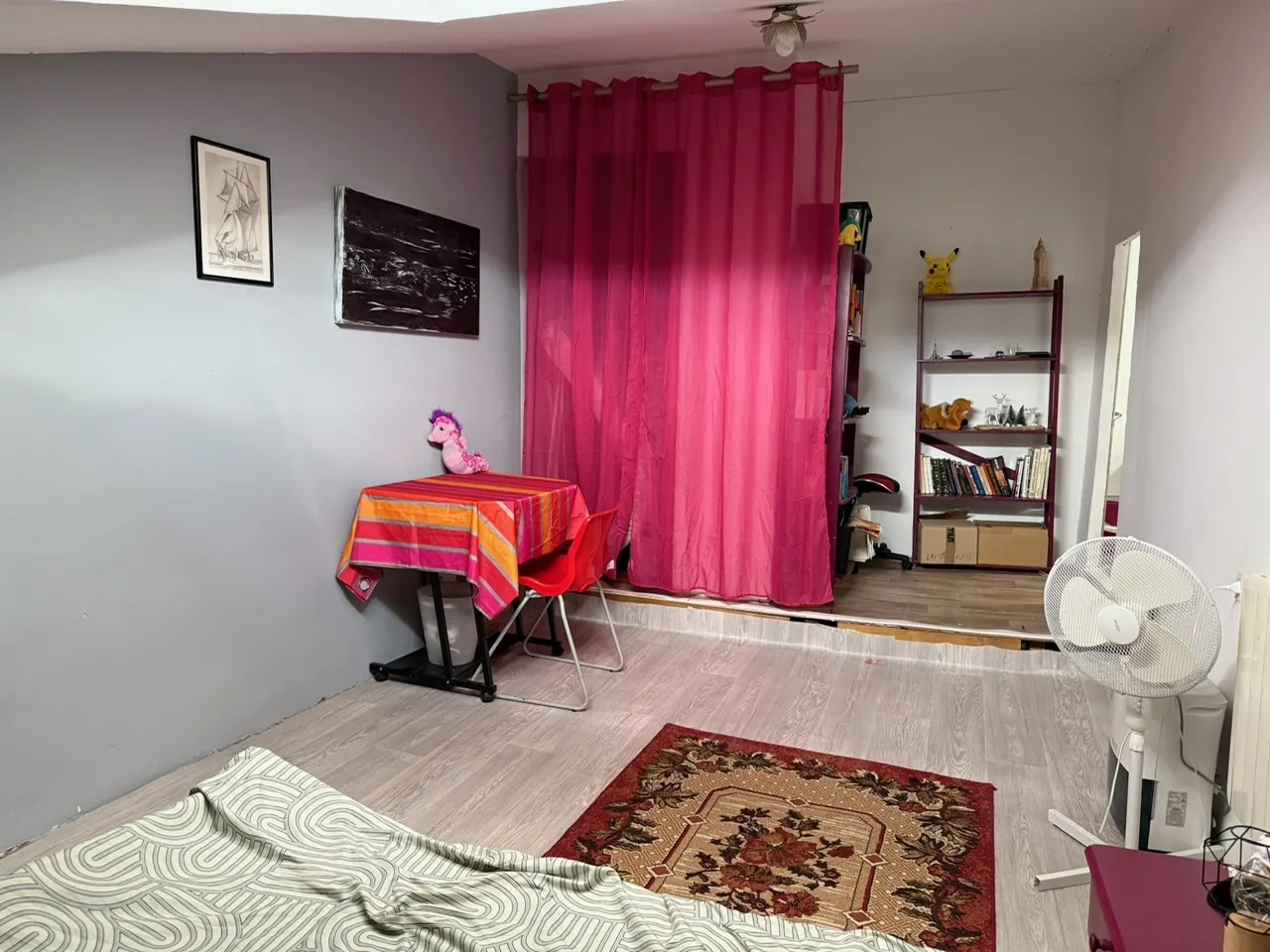 Maison de ville à Bessan avec 3 chambres et studio indépendant 