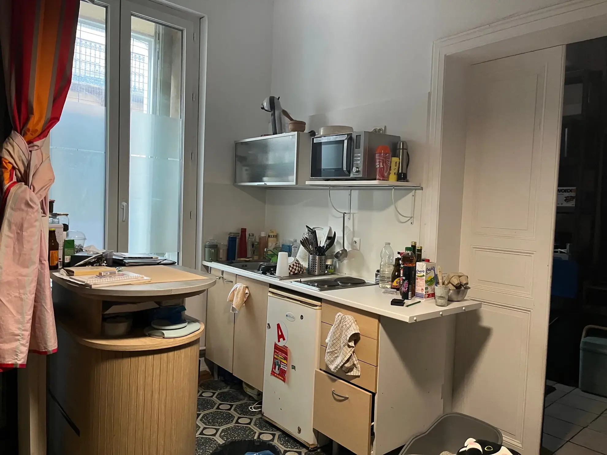 Maison de ville à Bessan avec 3 chambres et studio indépendant 