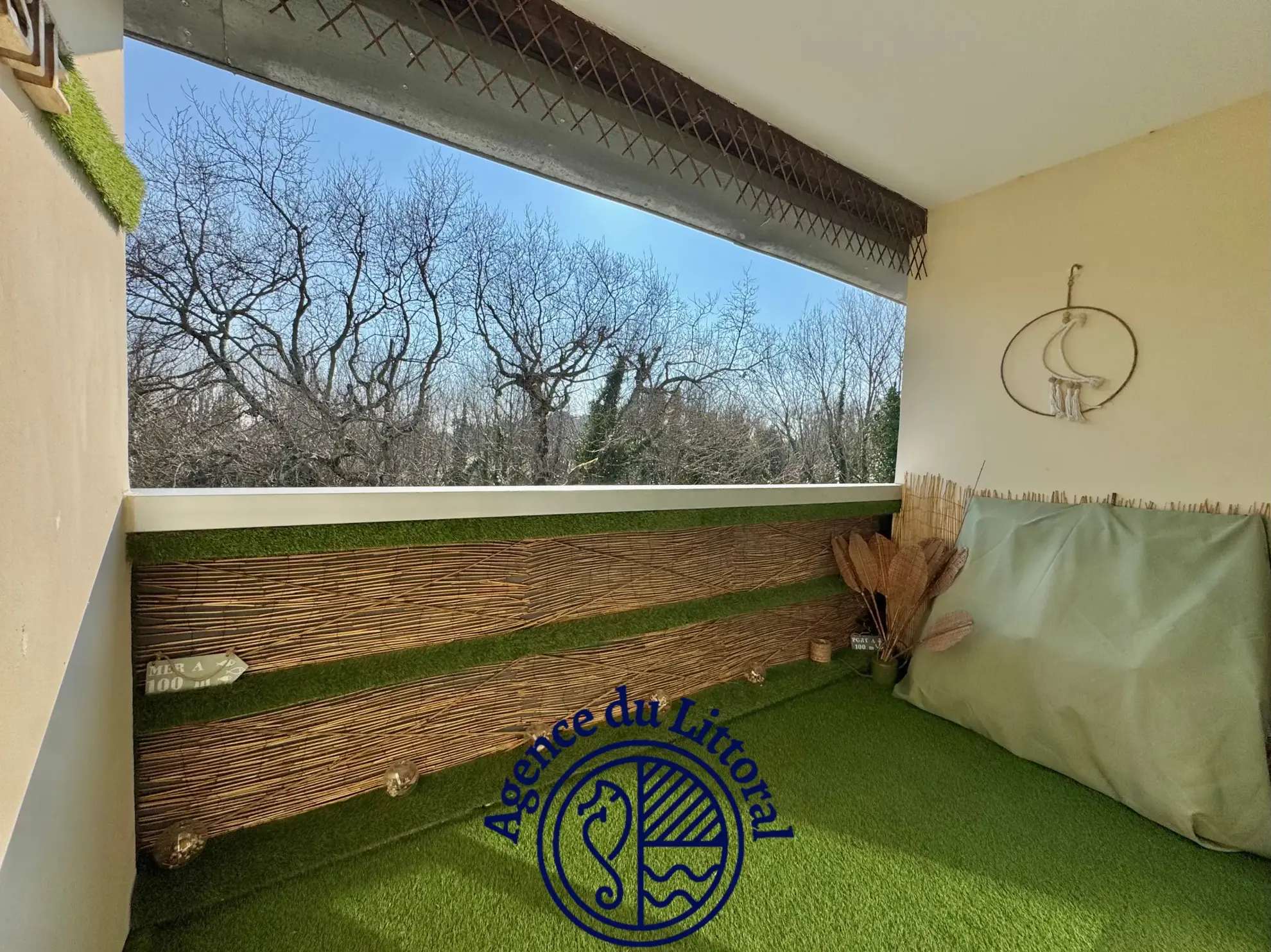 Studio rénové avec balcon et parking à Saint-Georges-de-Didonne 