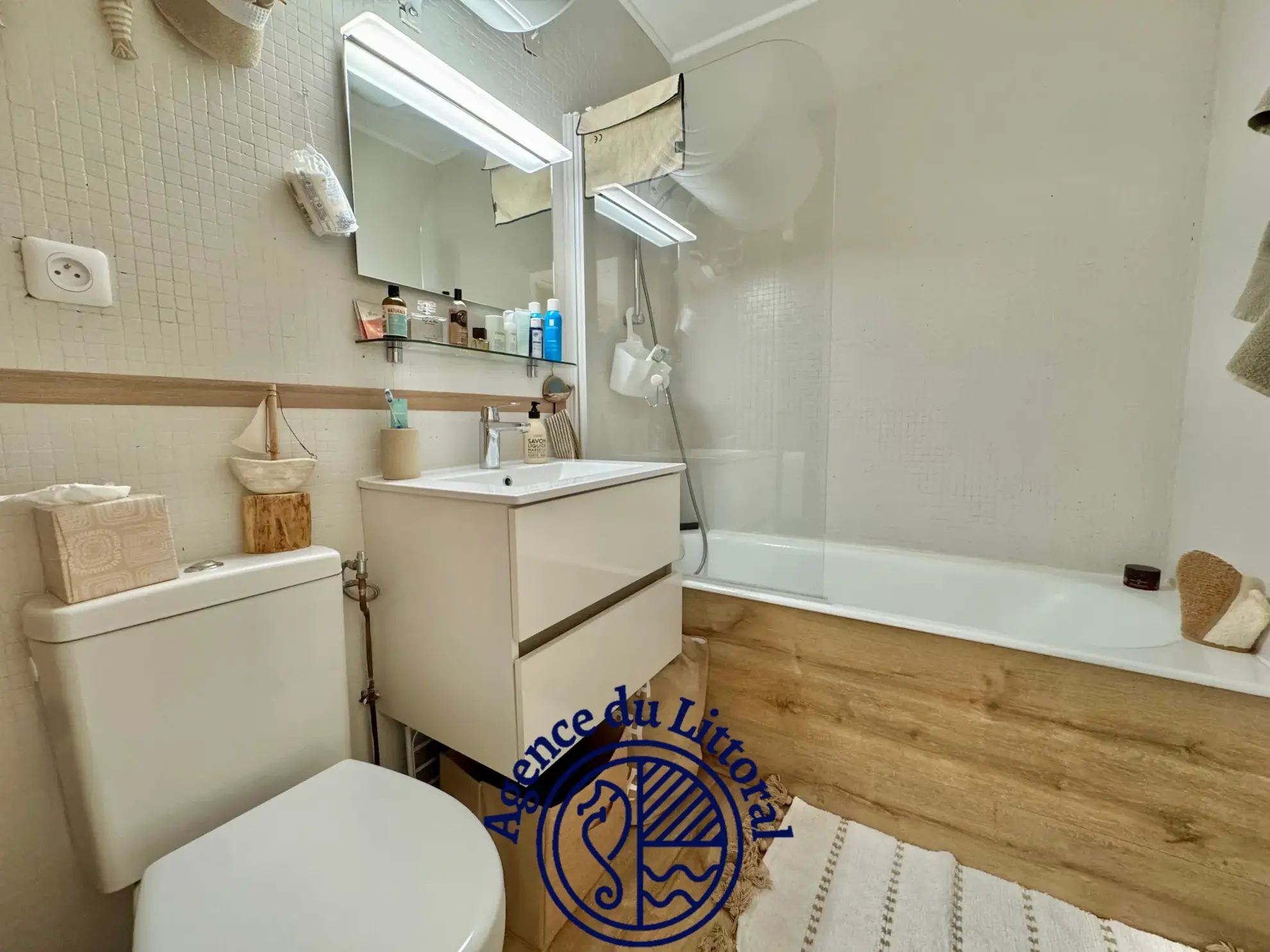 Studio rénové avec balcon et parking à Saint-Georges-de-Didonne 