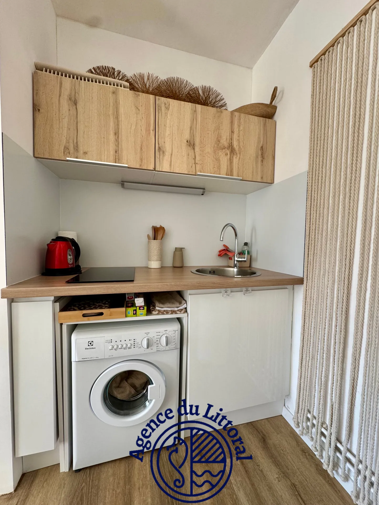 Studio rénové avec balcon et parking à Saint-Georges-de-Didonne 