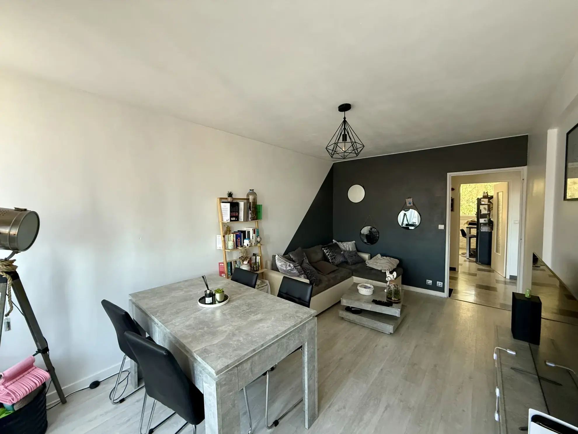 Appartement F3 avec Balcon et Parking à Saint-Étienne proche Montieu 