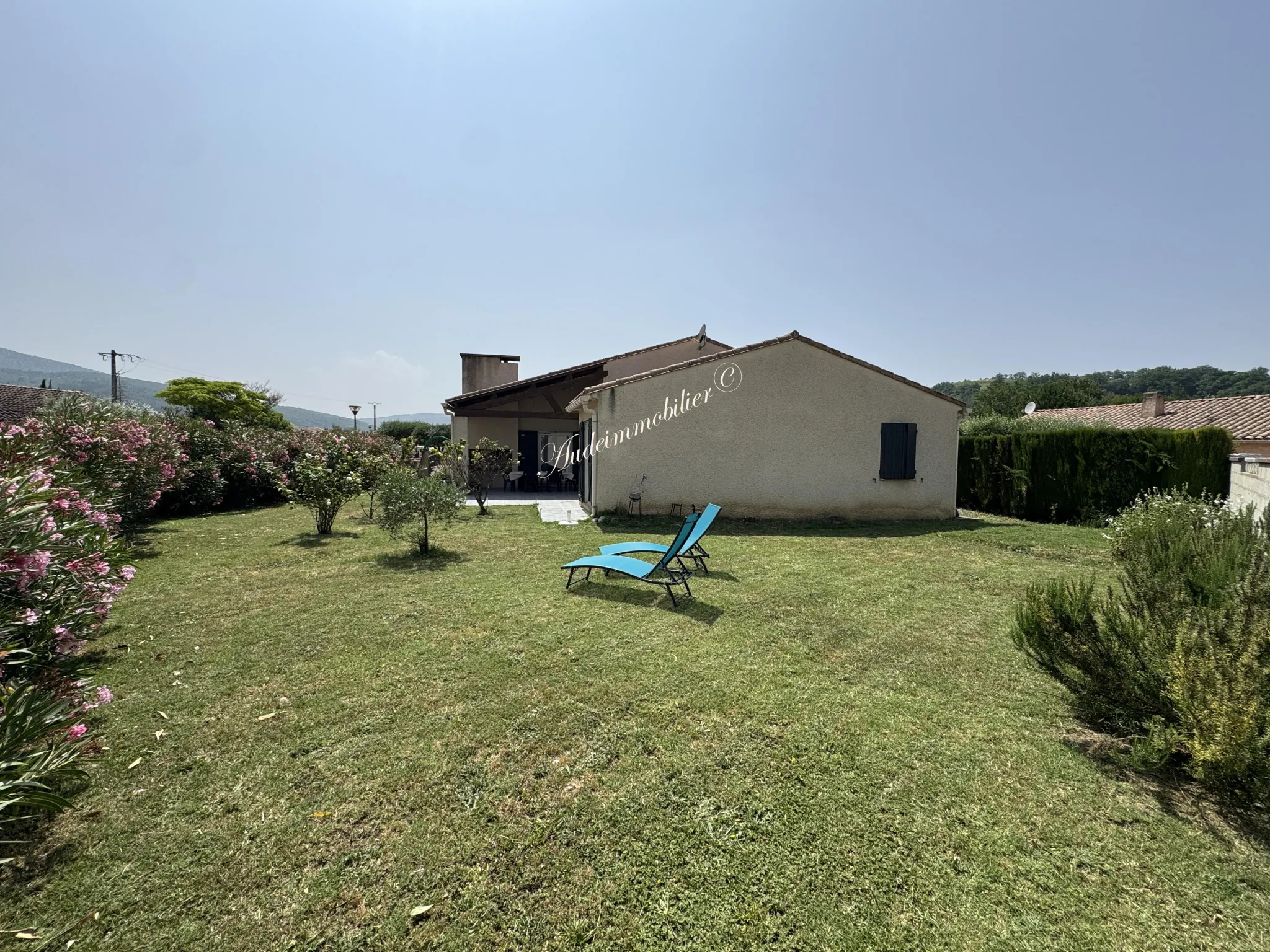 Villa spacieuse avec jardin et garage à Limoux - 155 m² 
