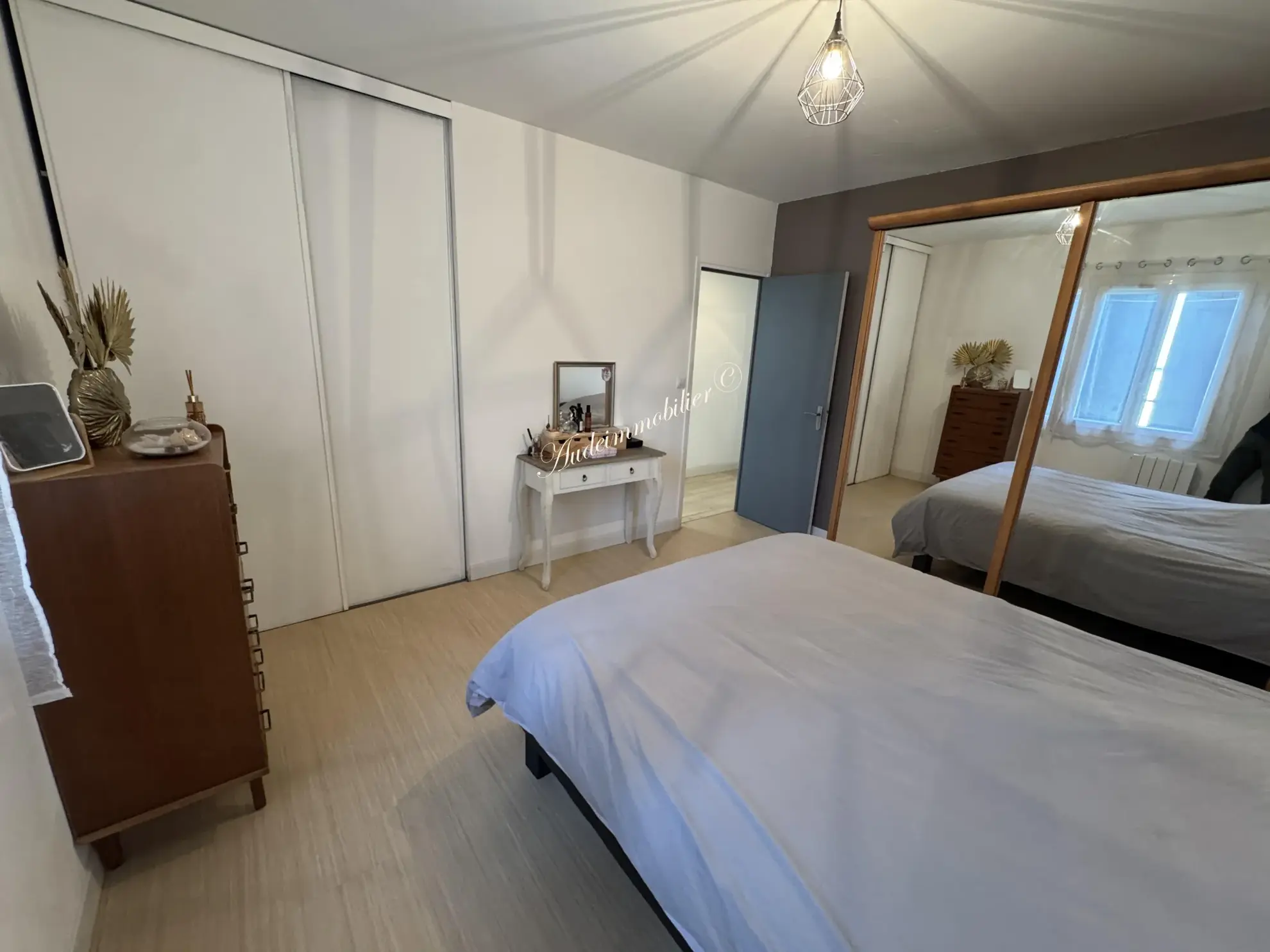 Villa spacieuse avec jardin et garage à Limoux - 155 m² 