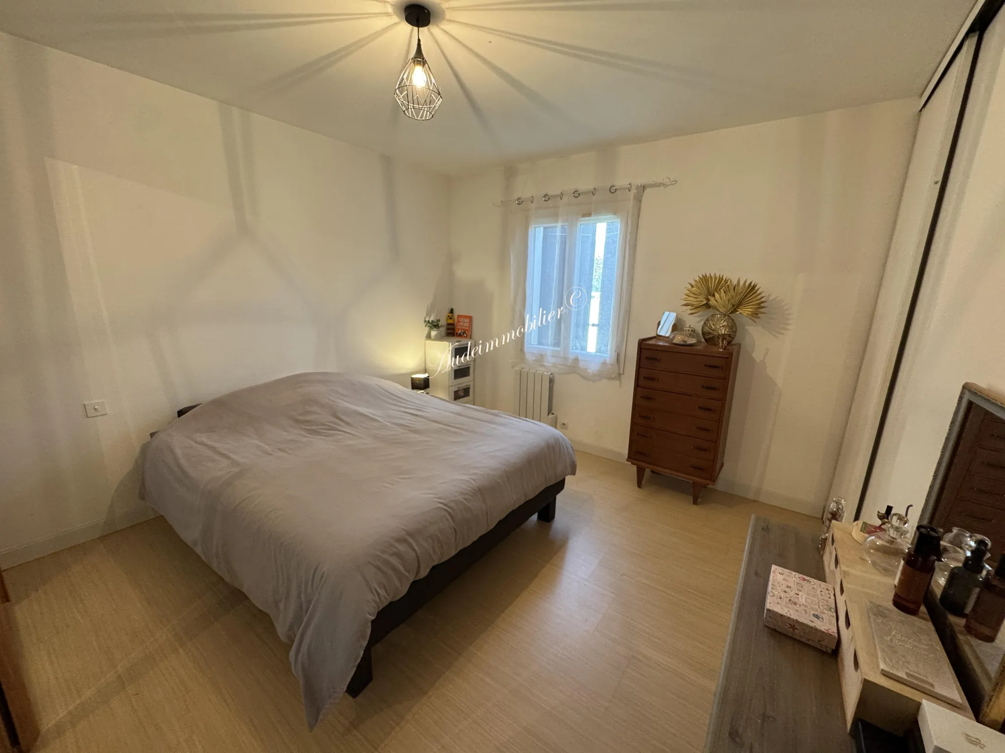 Villa spacieuse avec jardin et garage à Limoux - 155 m² 