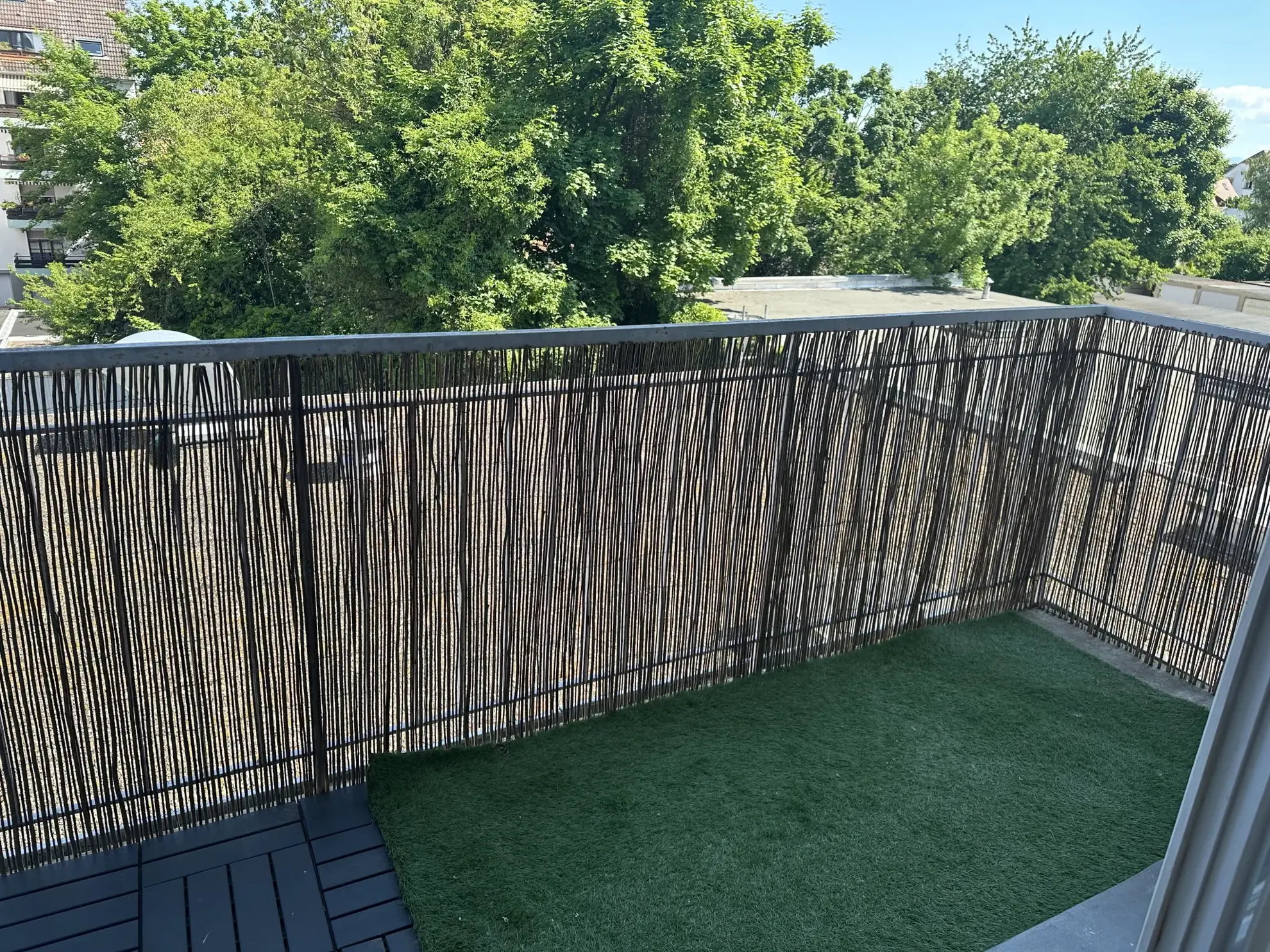 Appartement lumineux 3 pièces de 67 m² avec deux balcons, cave et garage à Strasbourg Stockfeld