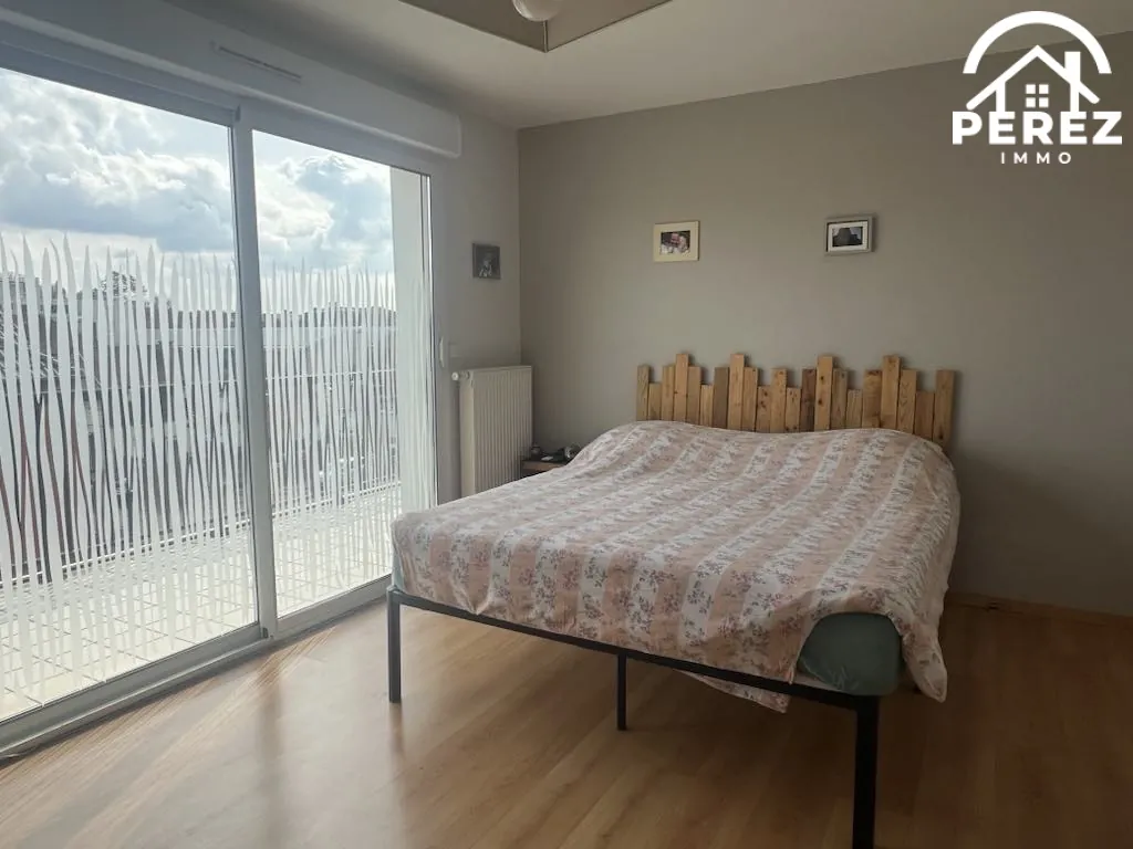 Appartement de standing avec balcon, garage à Halluin 