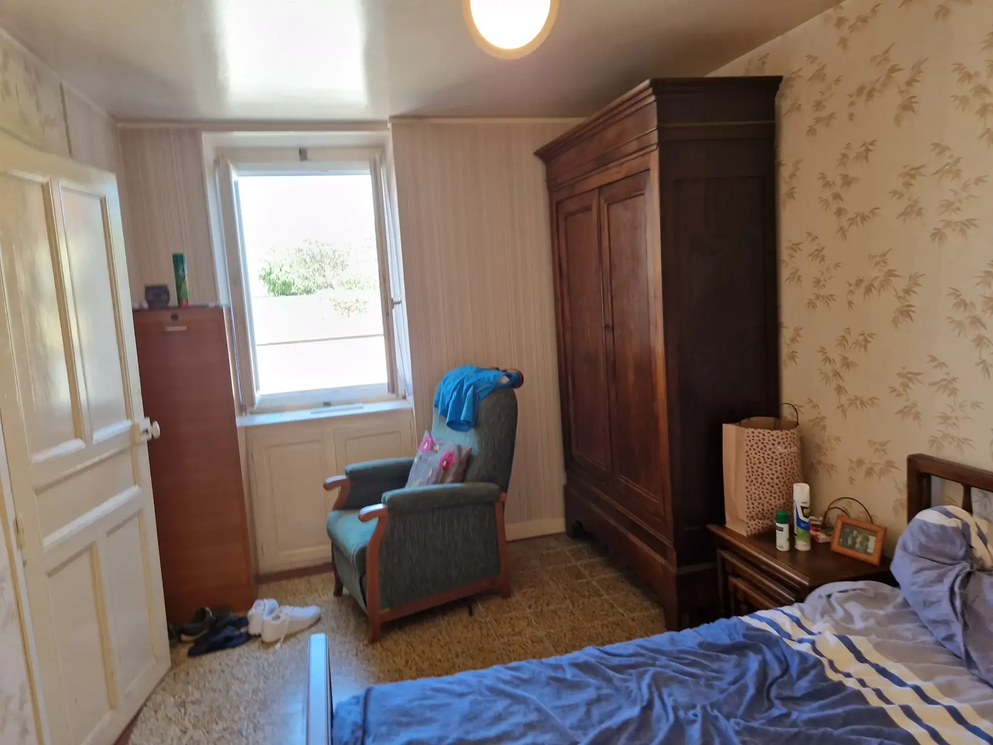 Maison mitoyenne de 80 m² avec terrain et dépendances à Tavernay 