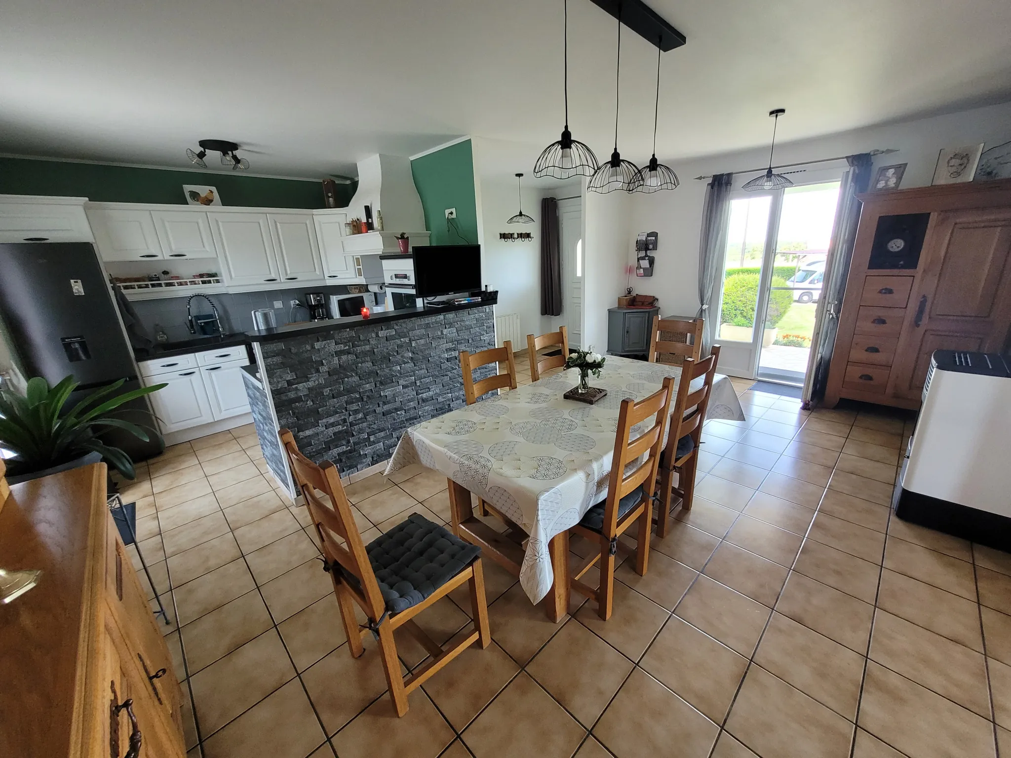 Maison 3 chambres avec sous-sol près de Marmande, environnement calme 