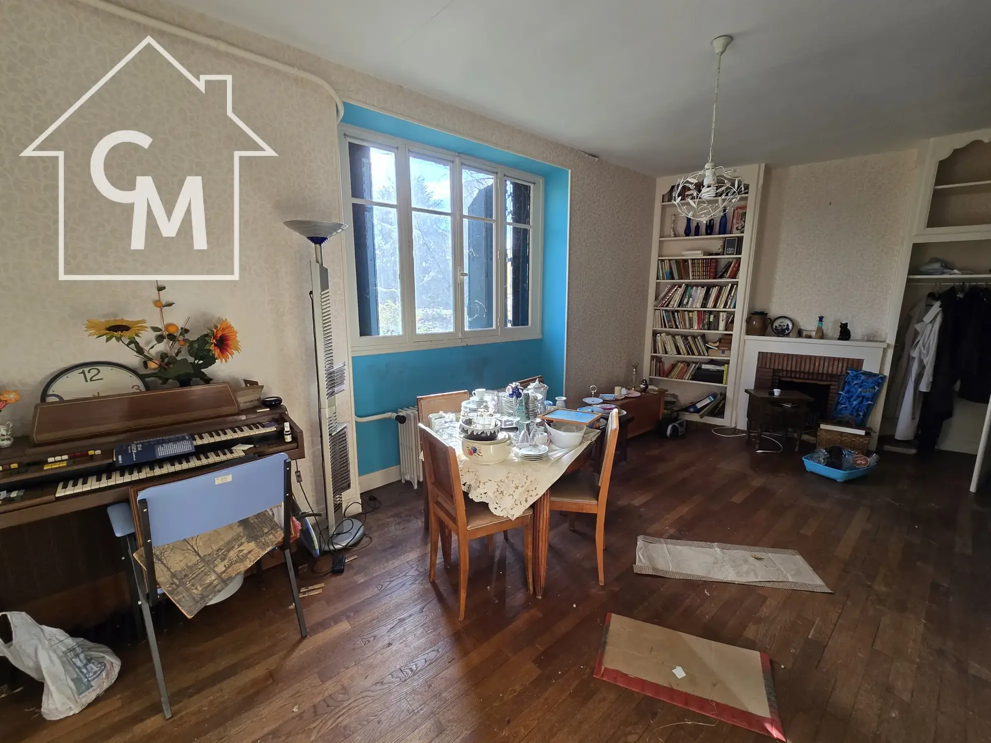 Belle maison à vendre avec jardin et garage à St Gaultier 