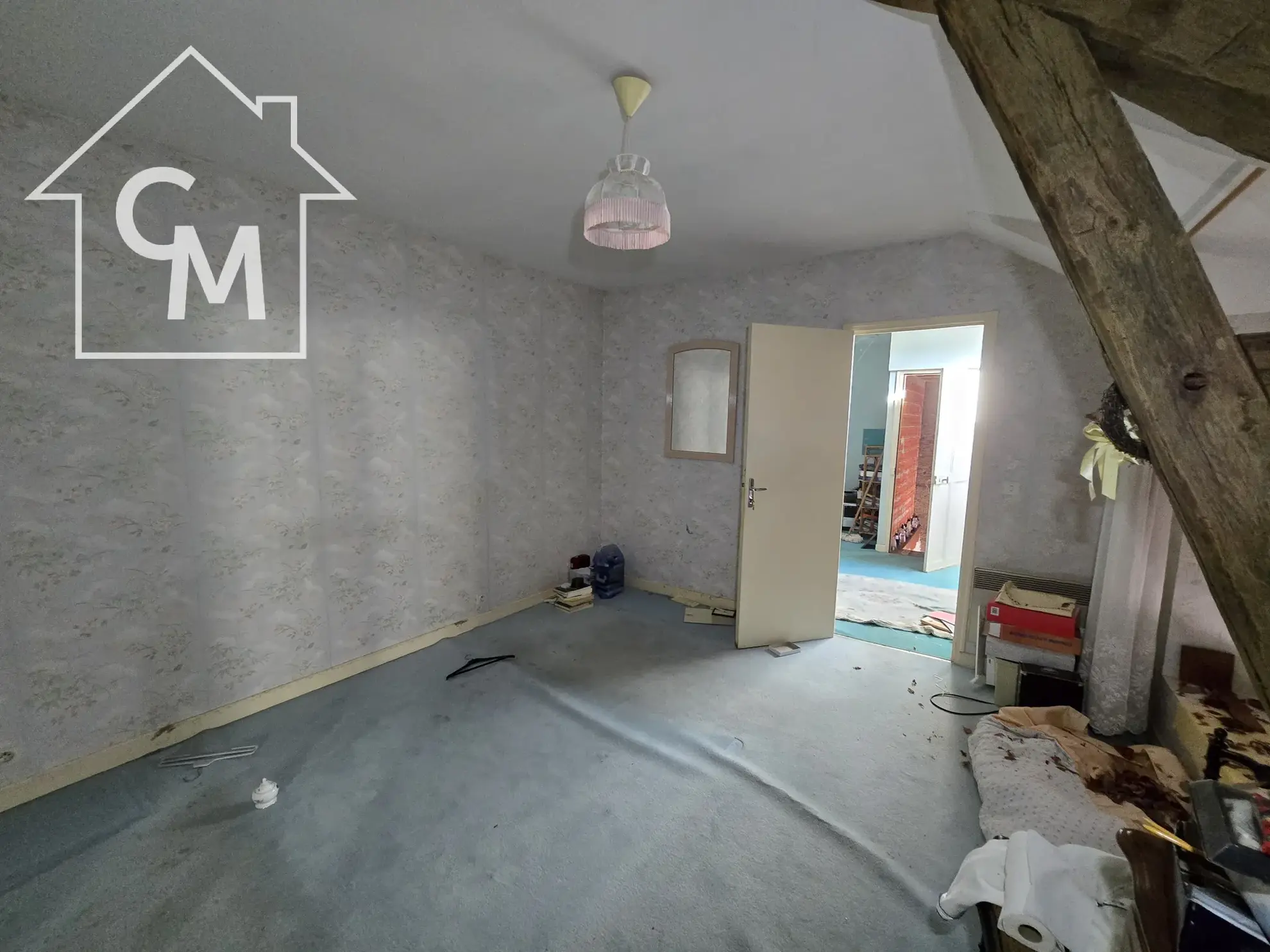 Belle maison à vendre avec jardin et garage à St Gaultier 