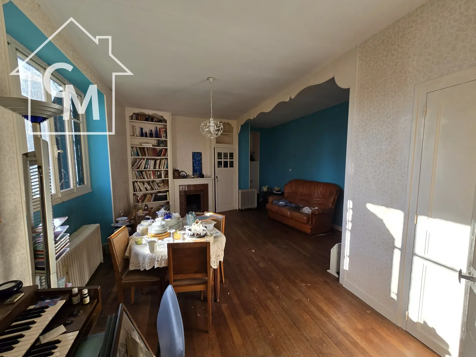 Belle maison à vendre avec jardin et garage à St Gaultier 