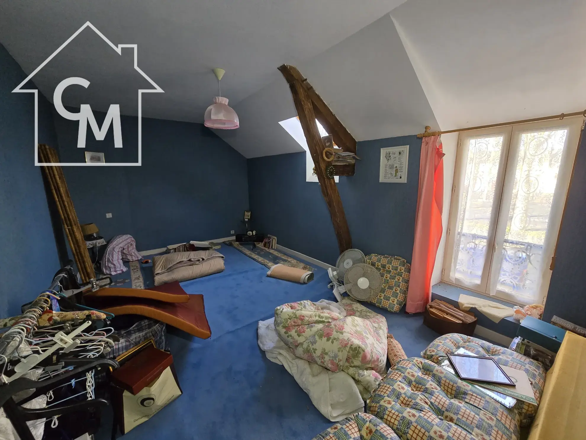 Belle maison à vendre avec jardin et garage à St Gaultier 