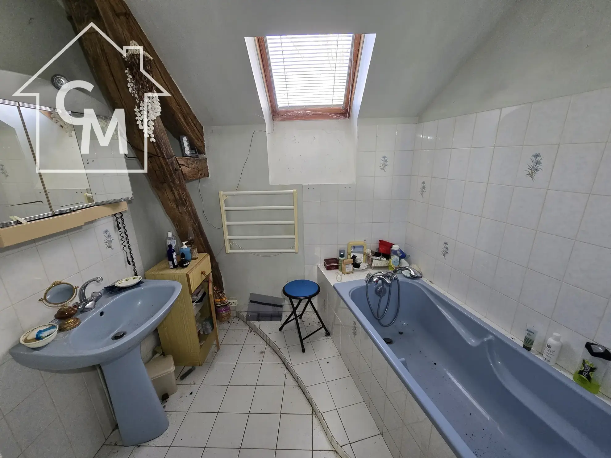 Belle maison à vendre avec jardin et garage à St Gaultier 