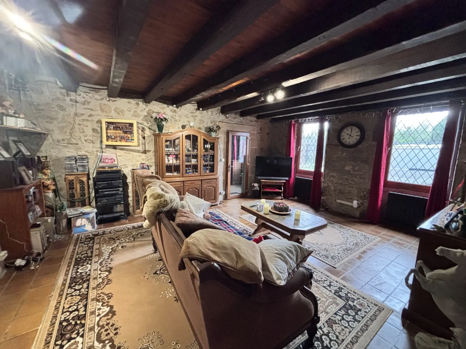 Maison spacieuse de 150m² avec jardin à Bourganeuf, Creuse 