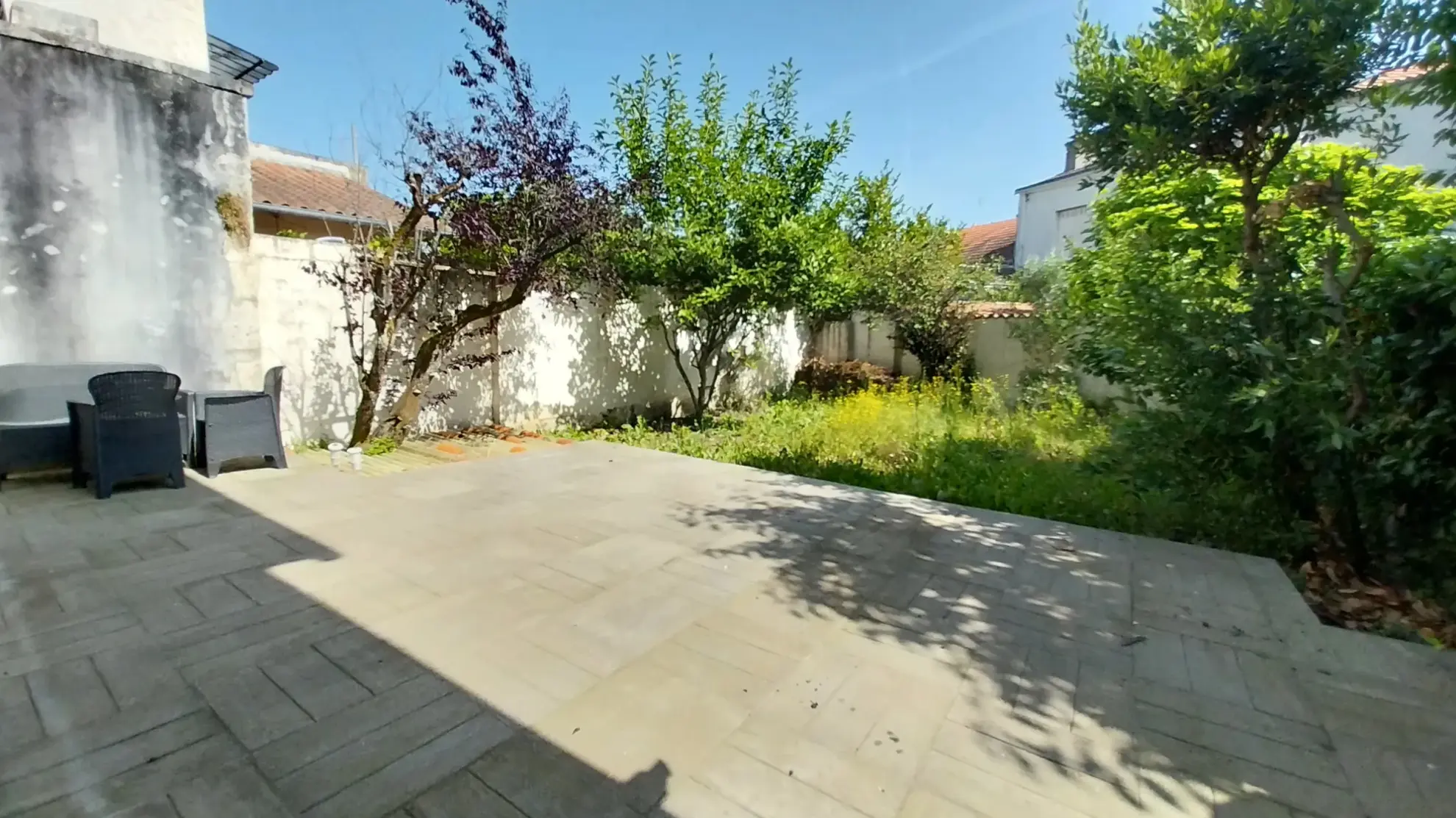 Belle maison ancienne avec jardin en plein centre de Périgueux 