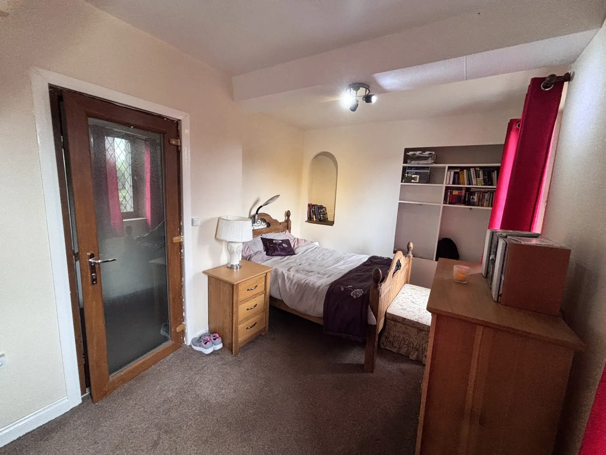 Maison spacieuse de 150m² avec jardin à Bourganeuf, Creuse 