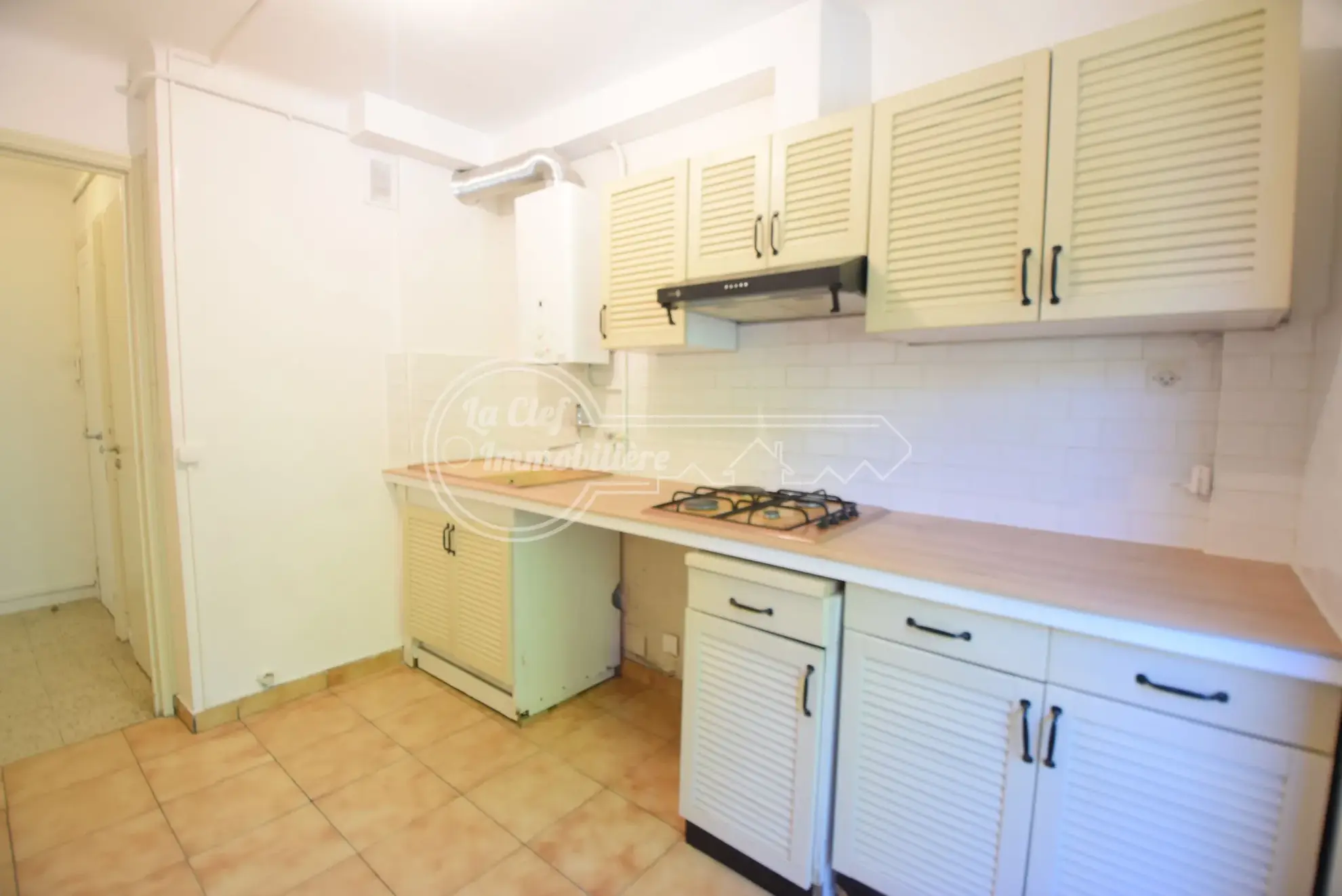 Appartement 3 pièces lumineux avec garage à Nice, vue mer et proximité tramway 