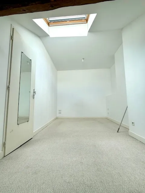 Appartement T2 à Gex de 59 m² avec cave, vue exceptionnelle, idéal achat ou investissement 