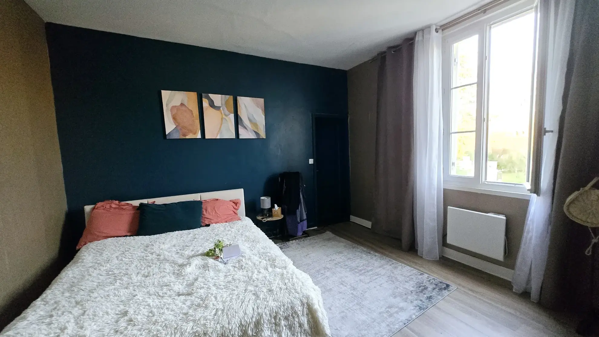 Charmante maison en pierre de 220 m² avec jardin, piscine et grange à Sainte-Terre 