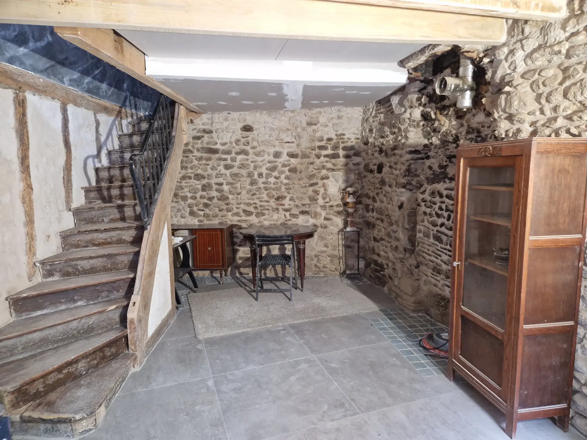 Maisonette à rénover à Autun dans le quartier historique