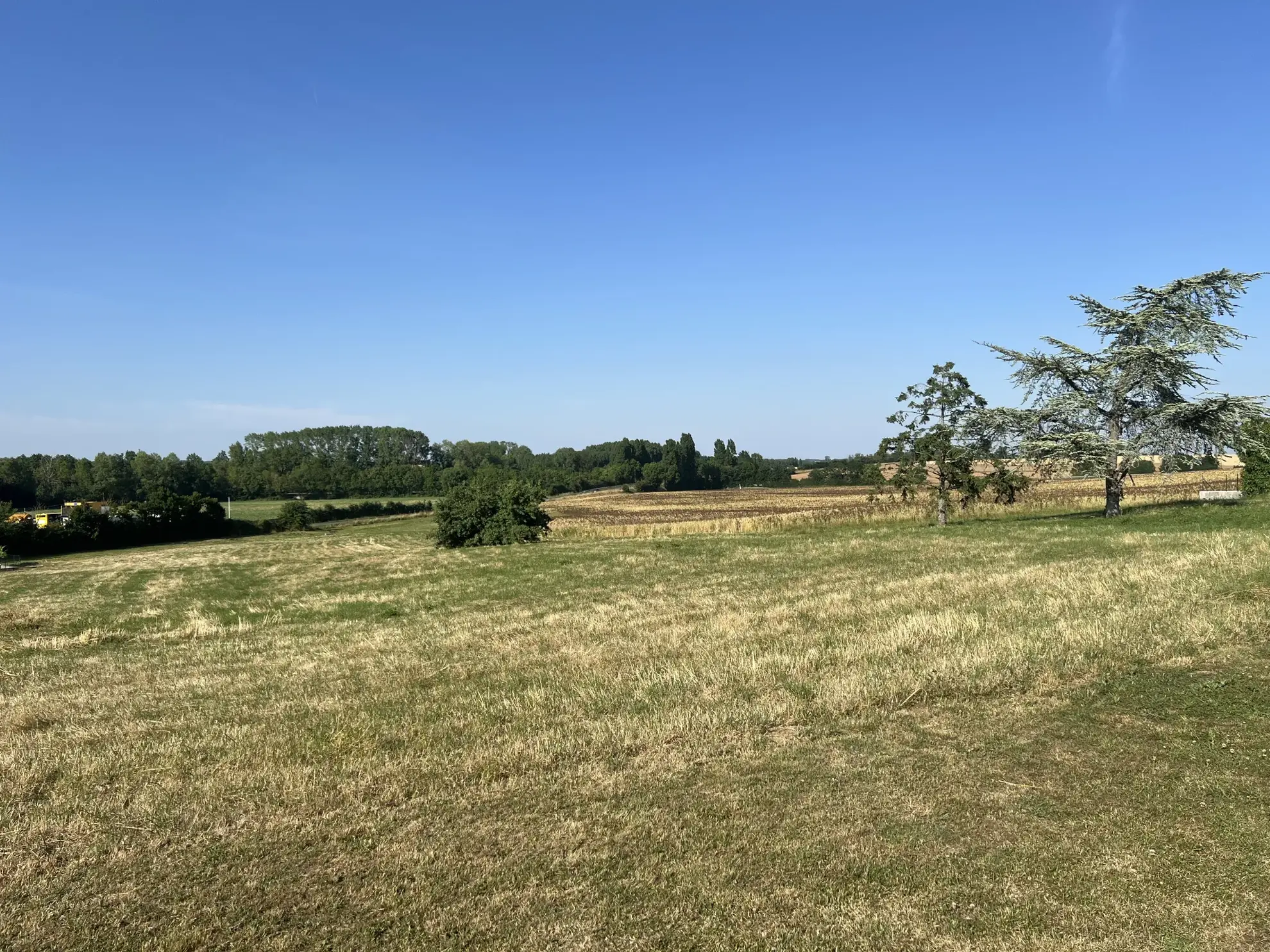 Maison en pierre à Thire près de Sainte-Hermine avec jardin et garage 
