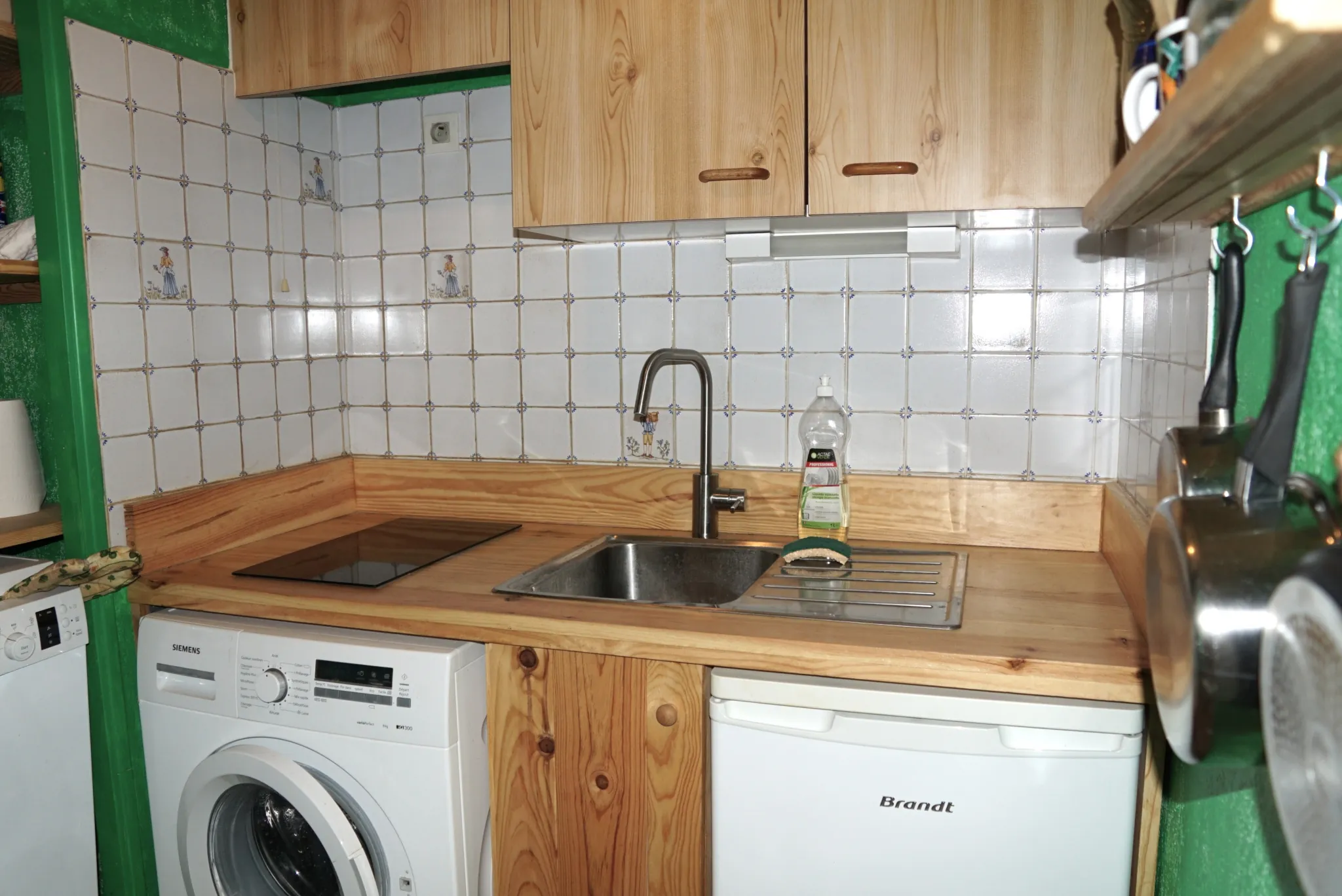 Appartement F2 avec annexe, terrasse et garage à Cavalaire-sur-Mer 