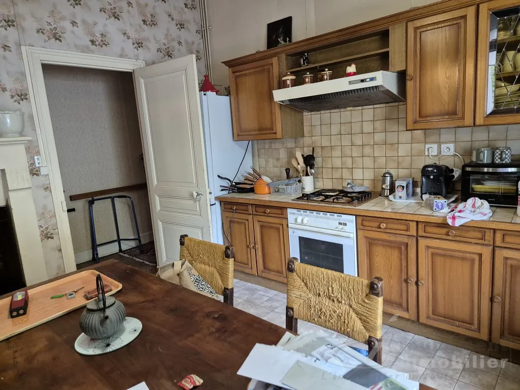 Maison de village à Razac-sur-l'Isle de 179 m² avec 5 chambres 