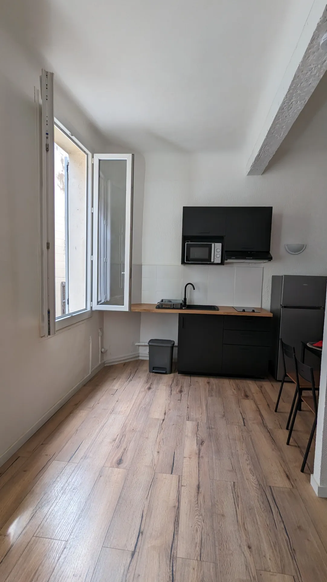 Appartement T1 bis rénové de 28 m² dans le quartier du Panier à Marseille 