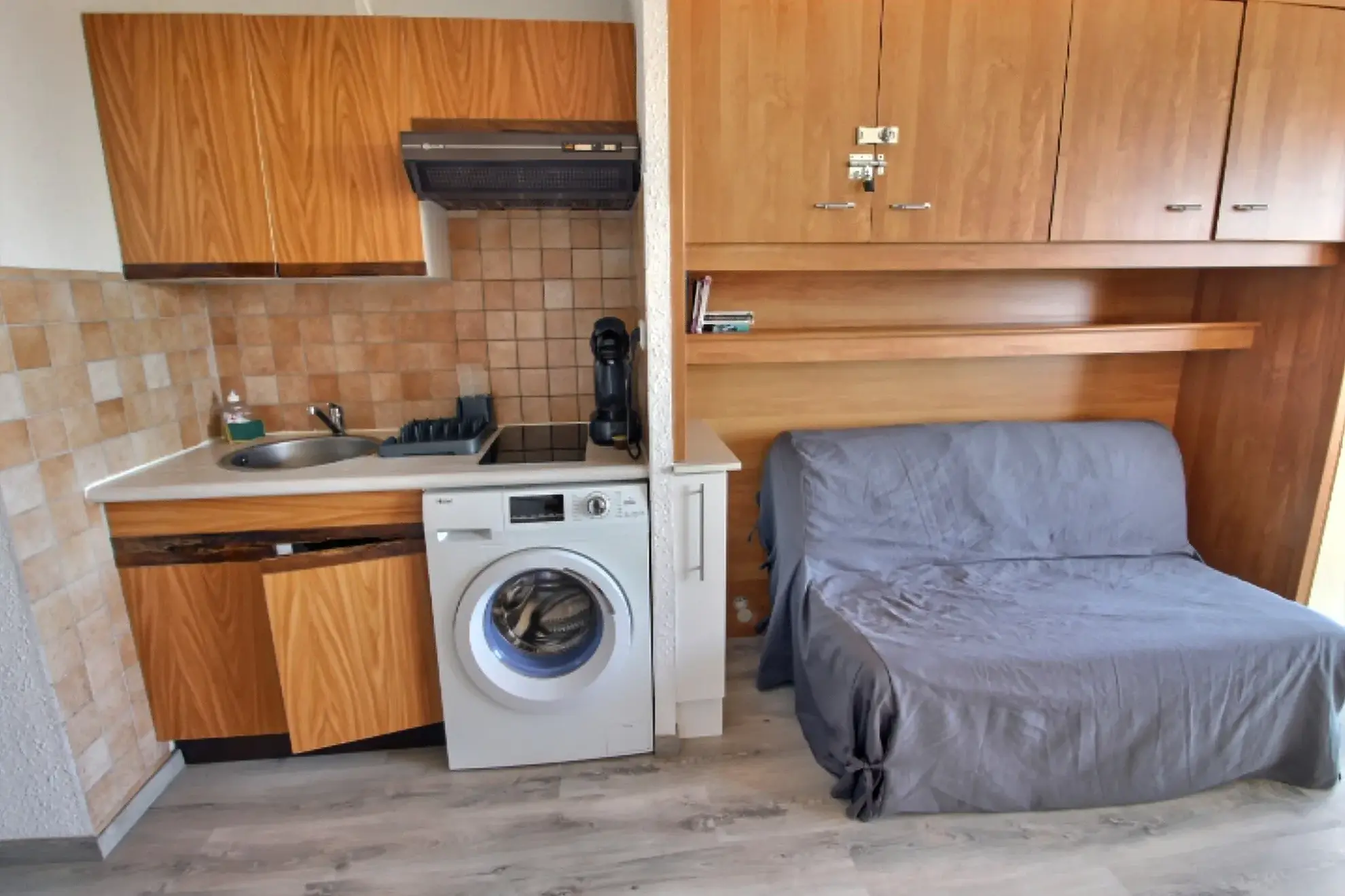 Studio meublé avec piscine et vue dégagée à Le Grau du Roi - Secteur Palais de la Mer 