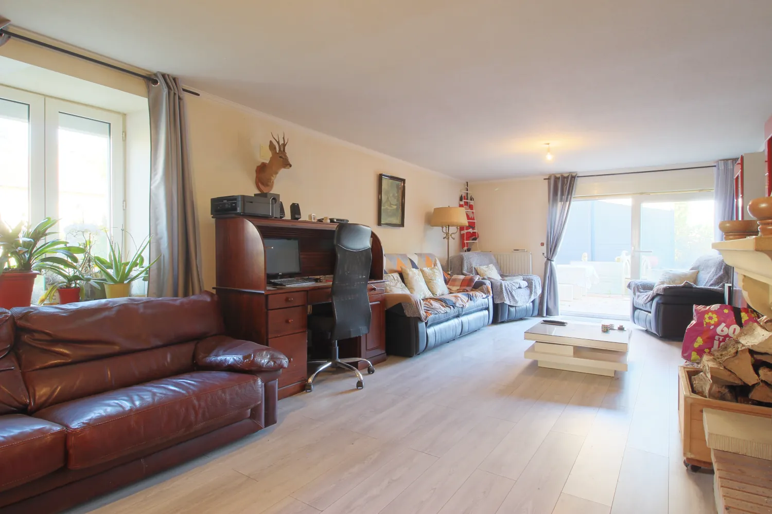 Maison à rénover avec grand potentiel près de Rémilly 