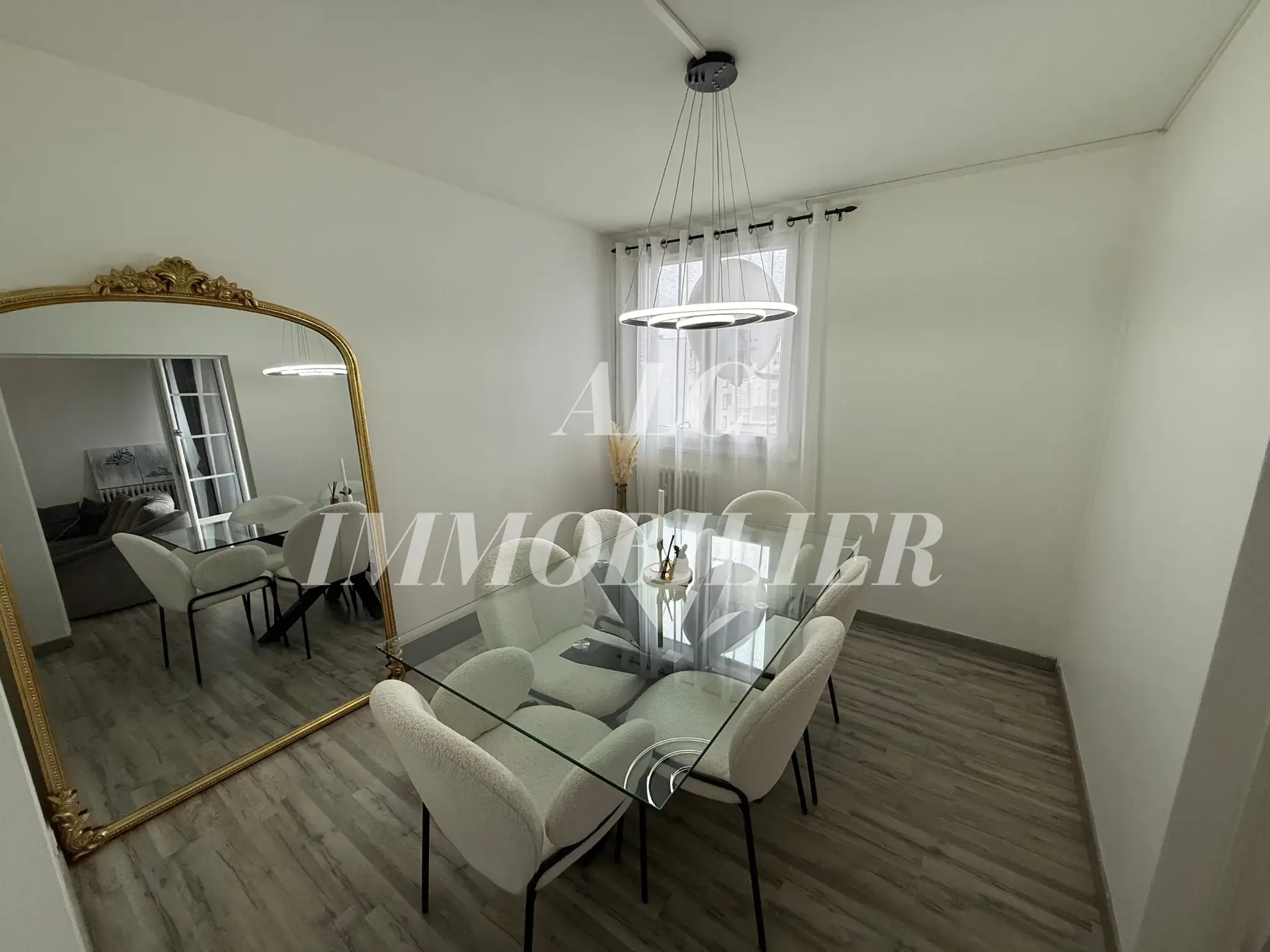 Appartement 90m² à vendre à Alençon avec cave et balcon 