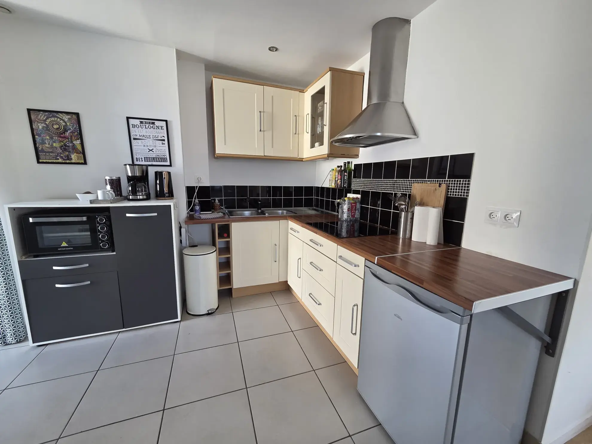 Bel appartement à vendre à Le Portel, proche plage et centre-ville, avec terrasse et sans travaux 