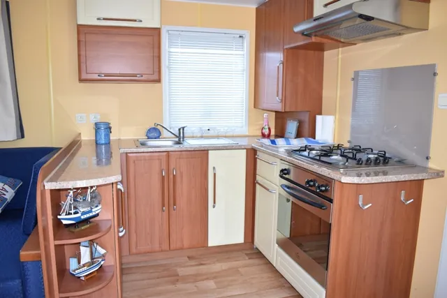 Terrain de loisirs de 222 m² avec mobil-home et local en dur à Saint Georges-Foulerot 