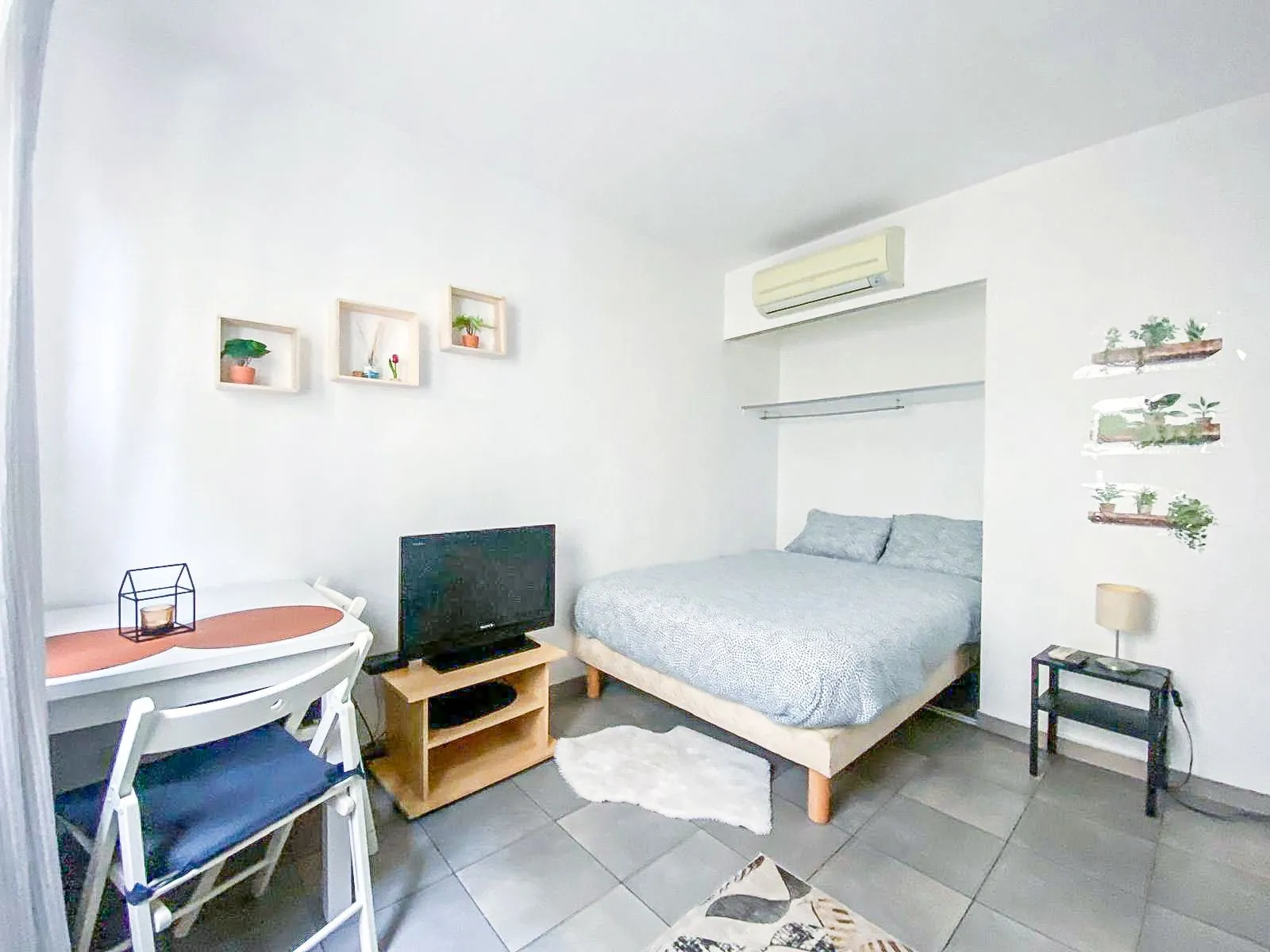 Studio de 21 m² à Toulon dans la résidence de la Roseraie 