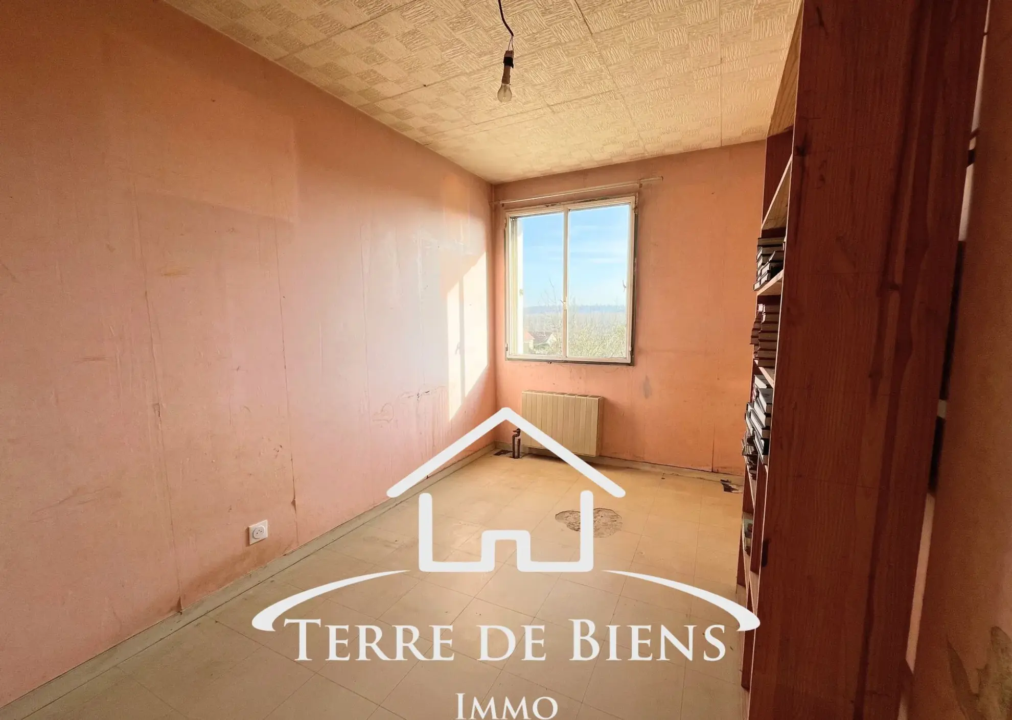 Maison 4 chambres à Soissons avec jardin, lumineux et à rénover 