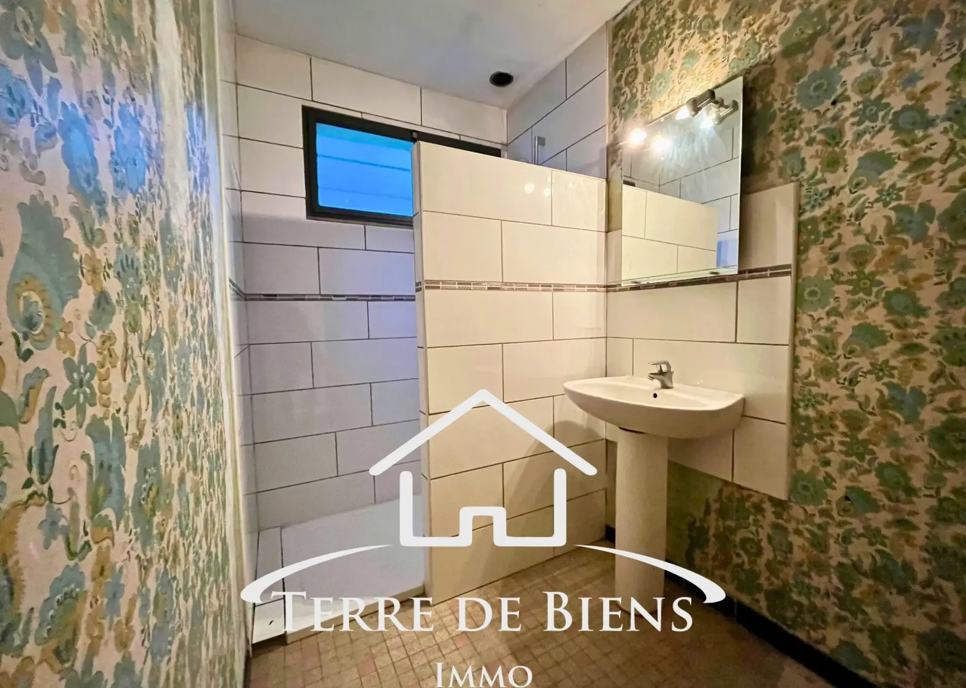 Maison 4 chambres à Soissons avec jardin, lumineux et à rénover 