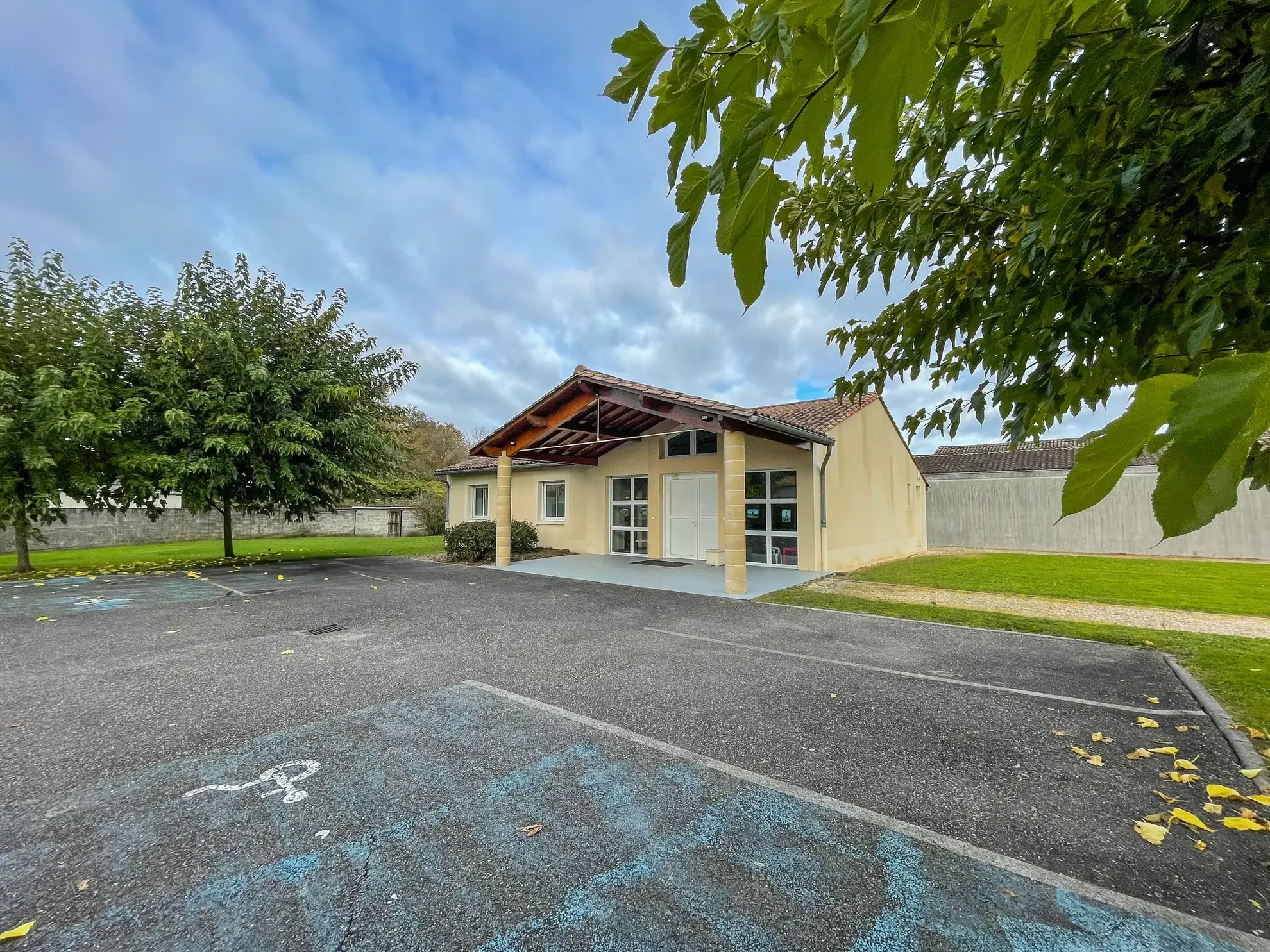 Vente maison T5 avec piscine et jardin à Grillon, Provence