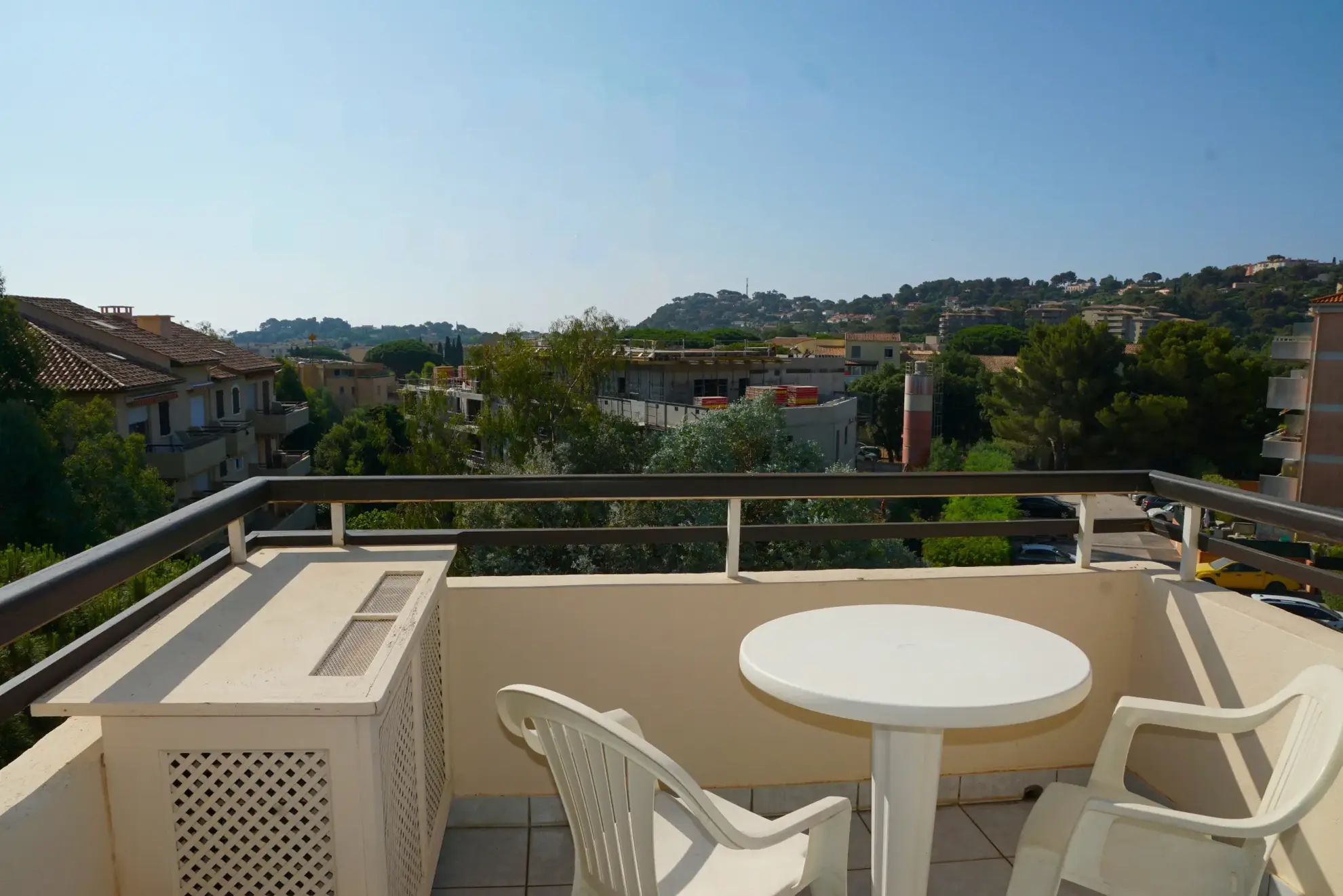 Appartement Duplex 2 pièces avec terrasse et parking à Cavalaire-sur-Mer 