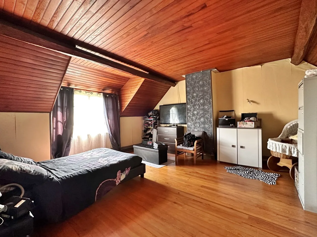 Ferme briarde à rénover avec jardin à Longueville – 3 chambres, 902 m² 