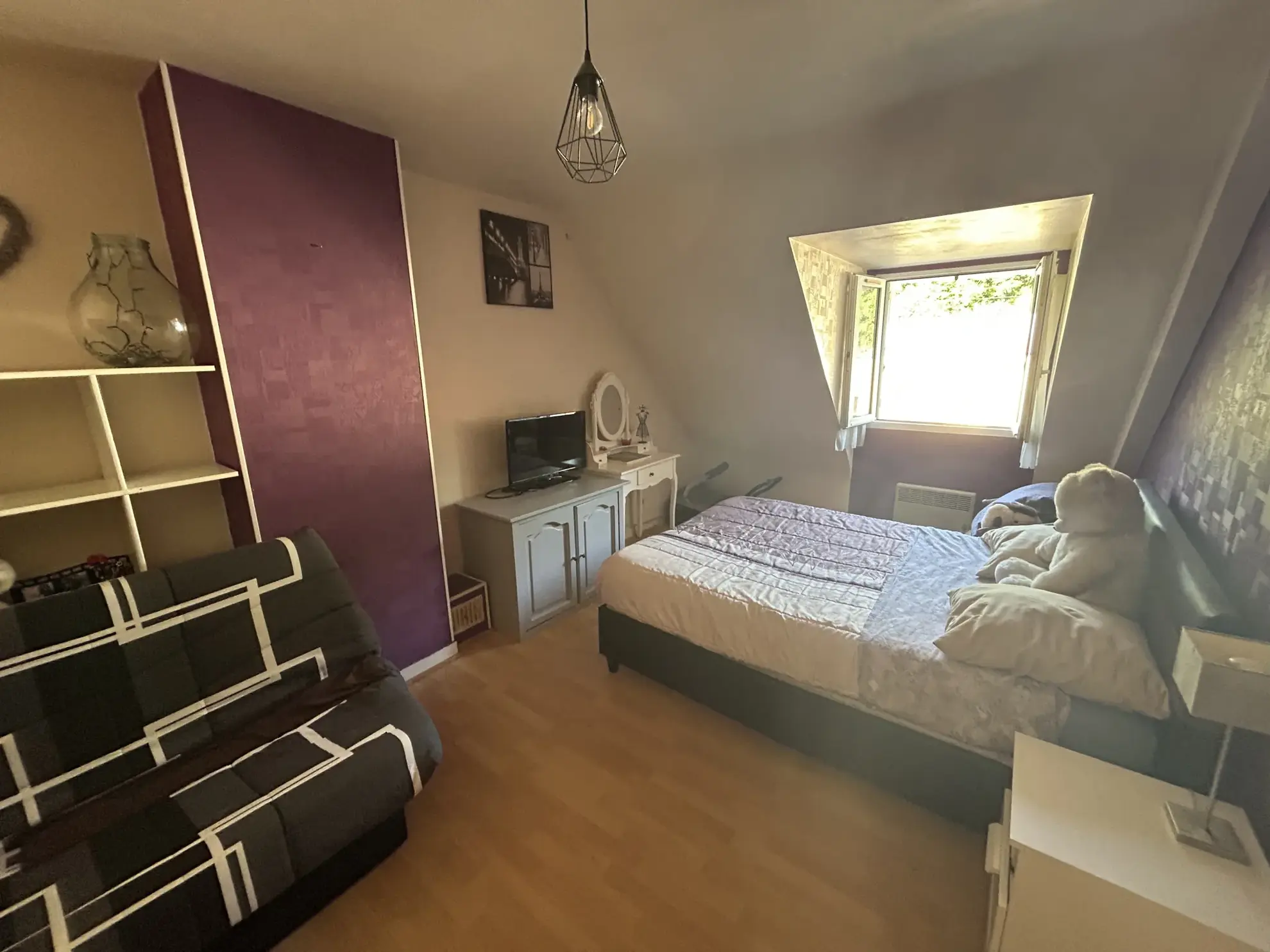 Maison de Village avec Grand Terrain à Quistinic - Vue Dégagée, Calme et Spacieux 