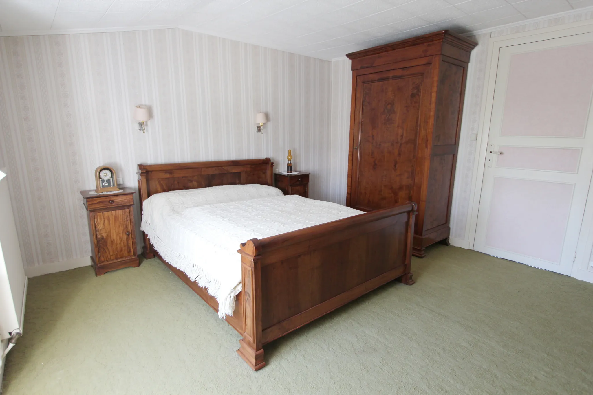 Maison à rénover avec grand jardin à Benet, Marais Poitevin 