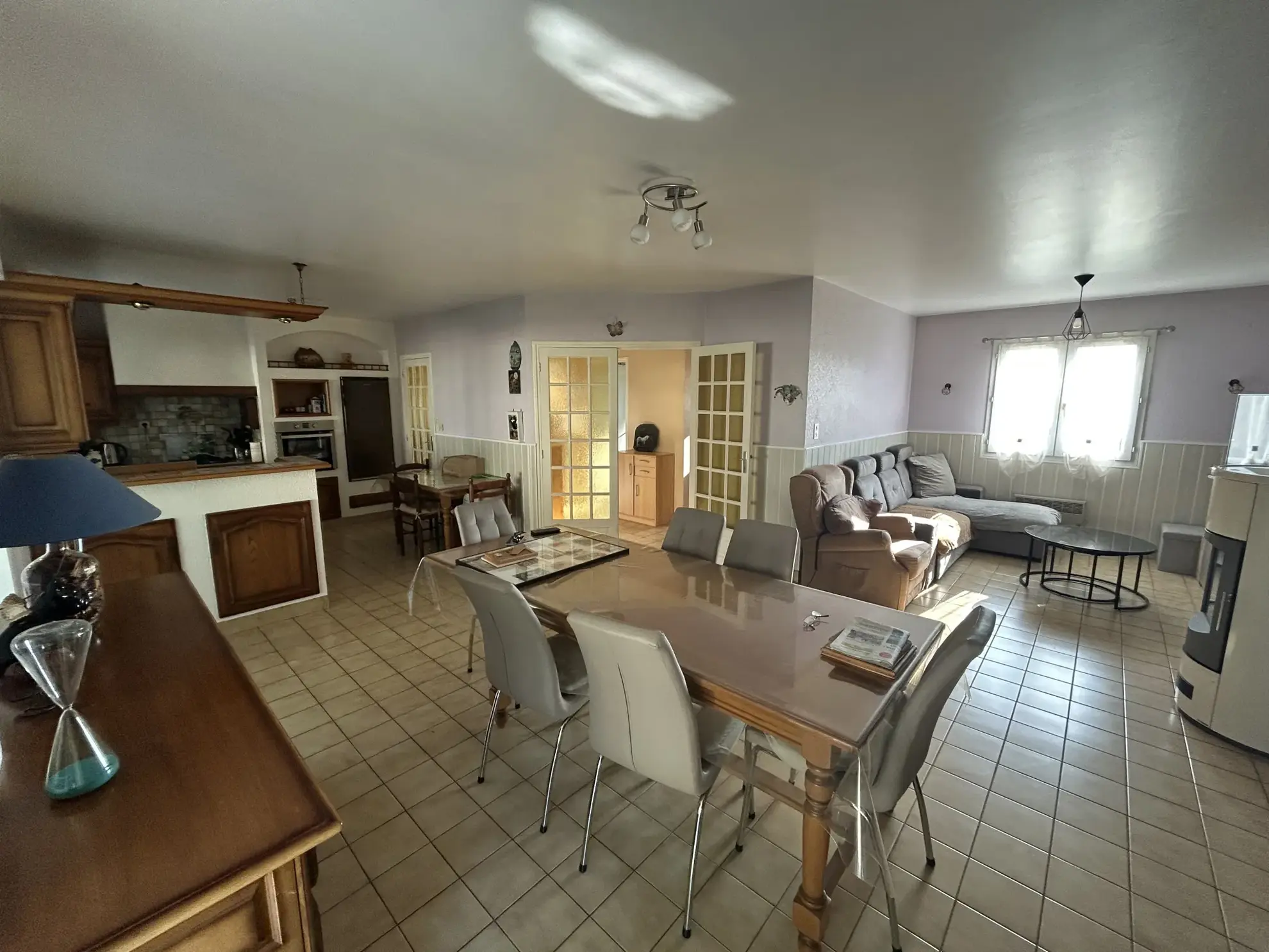 Maison de Village avec Grand Terrain à Quistinic - Vue Dégagée, Calme et Spacieux 