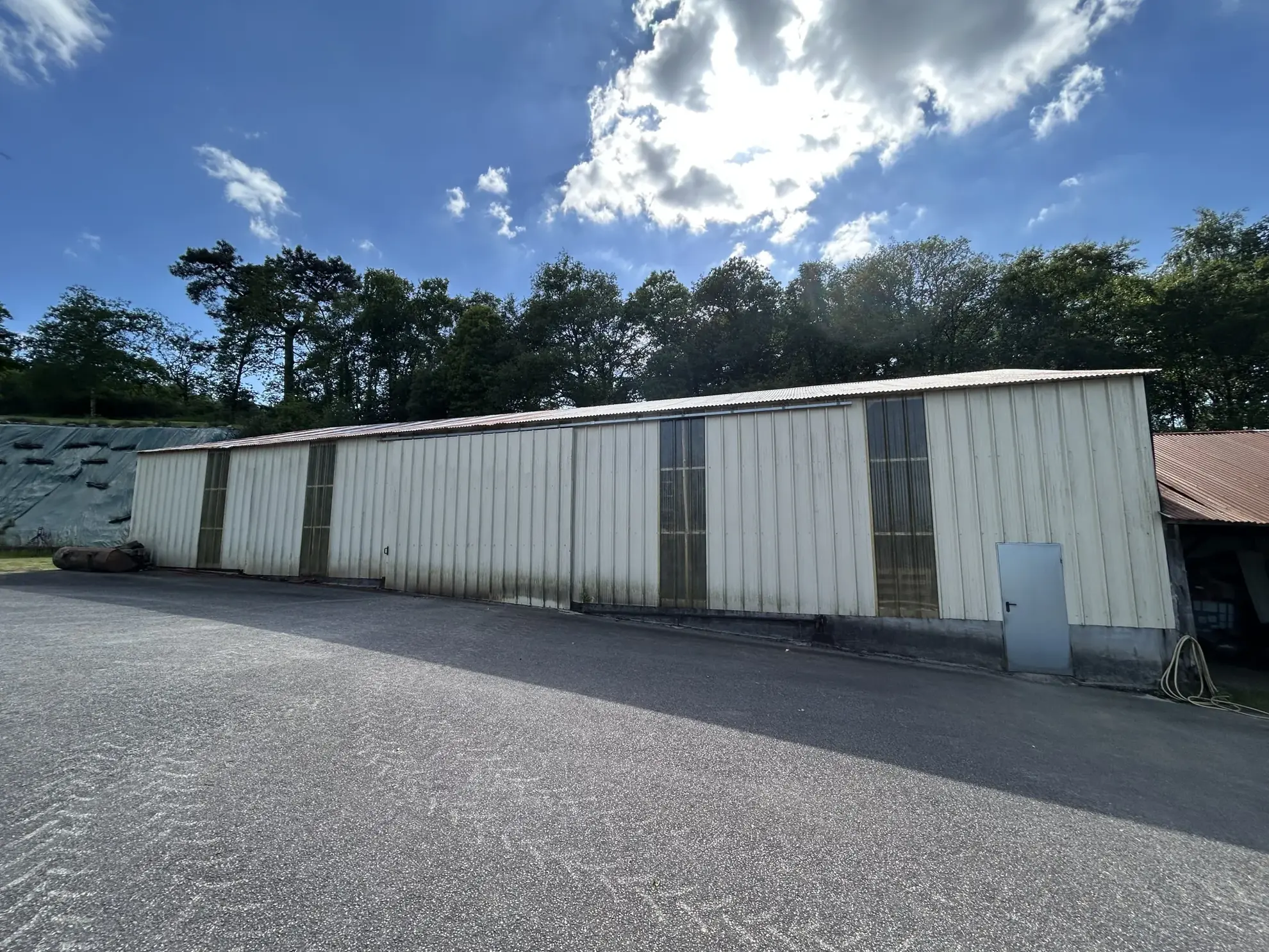 Maison de Village avec Grand Terrain à Quistinic - Vue Dégagée, Calme et Spacieux 