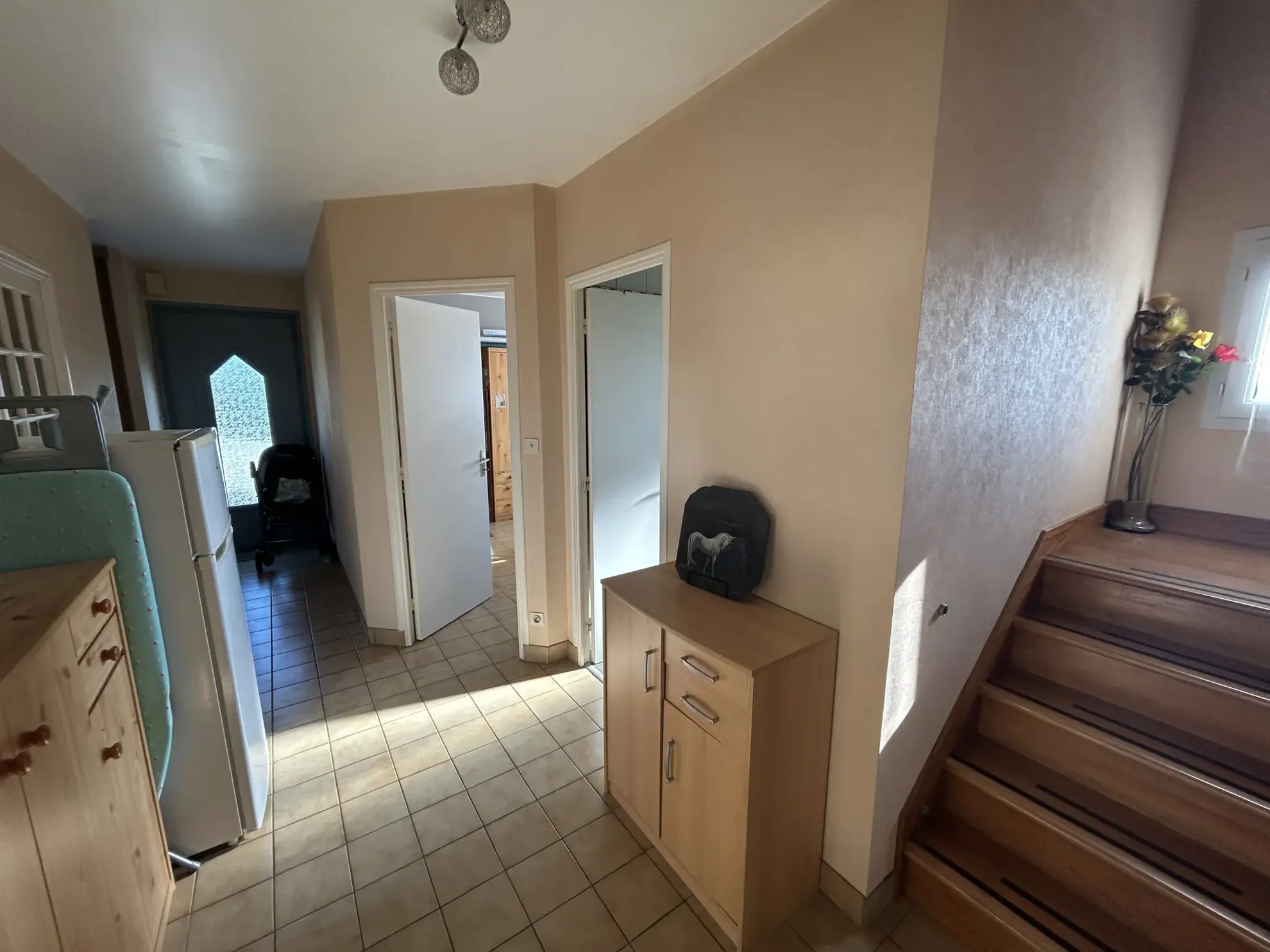 Maison de Village avec Grand Terrain à Quistinic - Vue Dégagée, Calme et Spacieux 