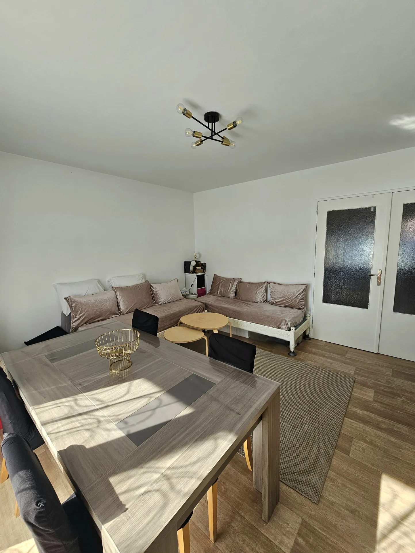 Appartement T3 de 61,39 m² à Firminy Vert avec garage et cave, locataire en place