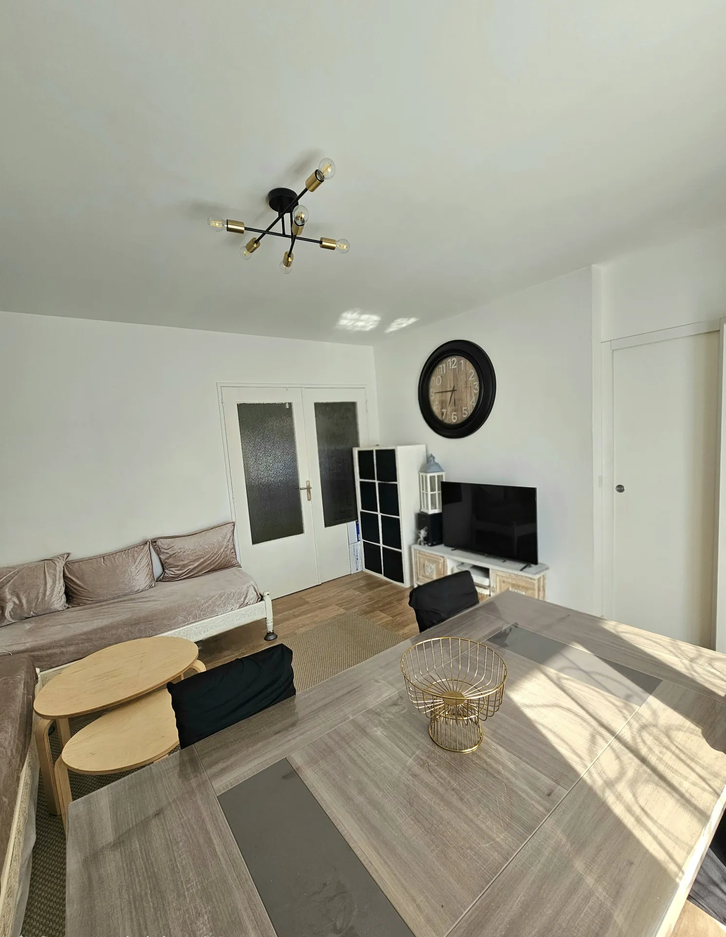 Appartement T3 de 61,39 m² à Firminy Vert avec garage et cave, locataire en place 