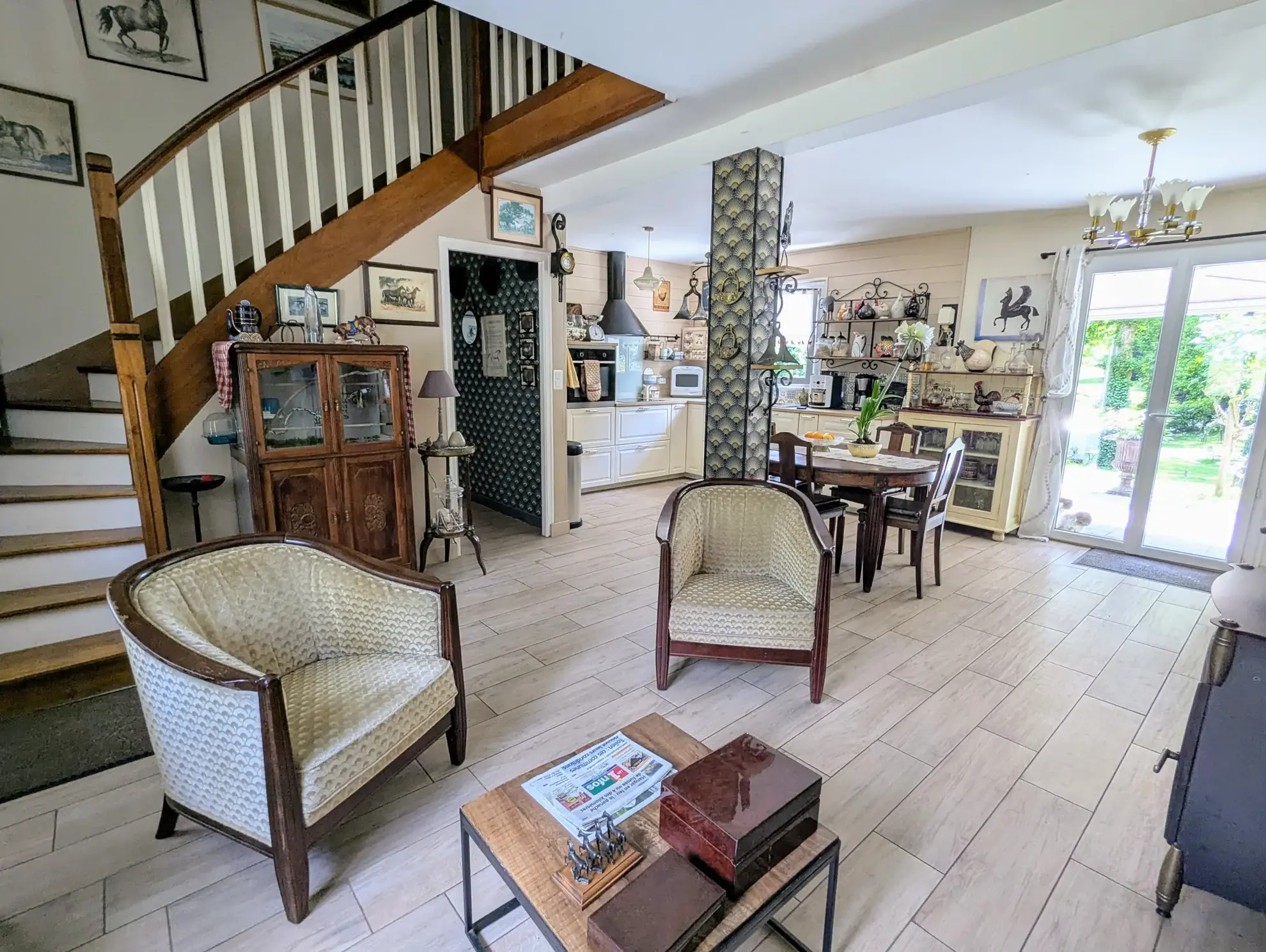 Maison à vendre en forêt de Brocéliande avec dépendances et terrain arboré 
